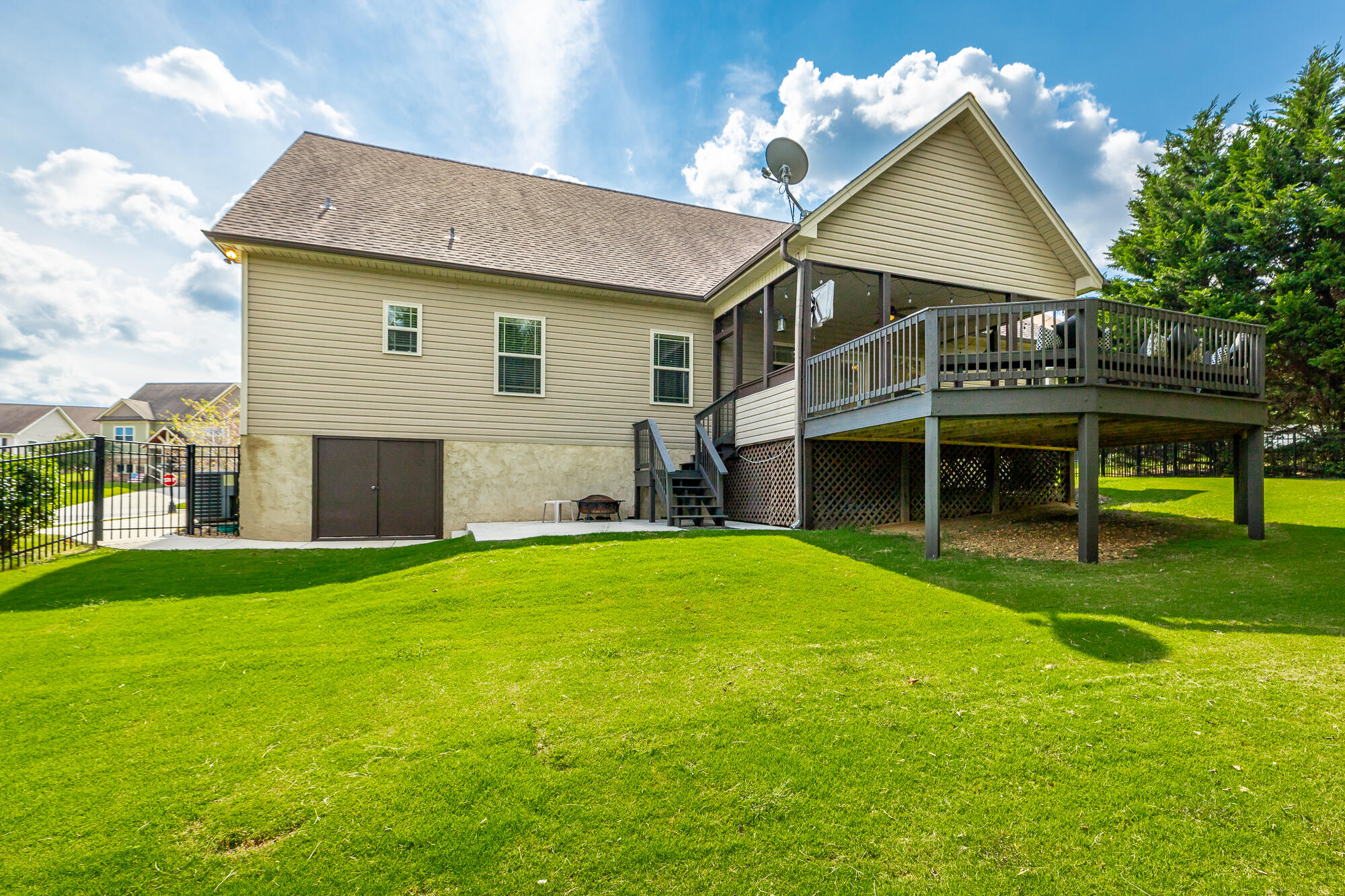9 Cork Oak Cir