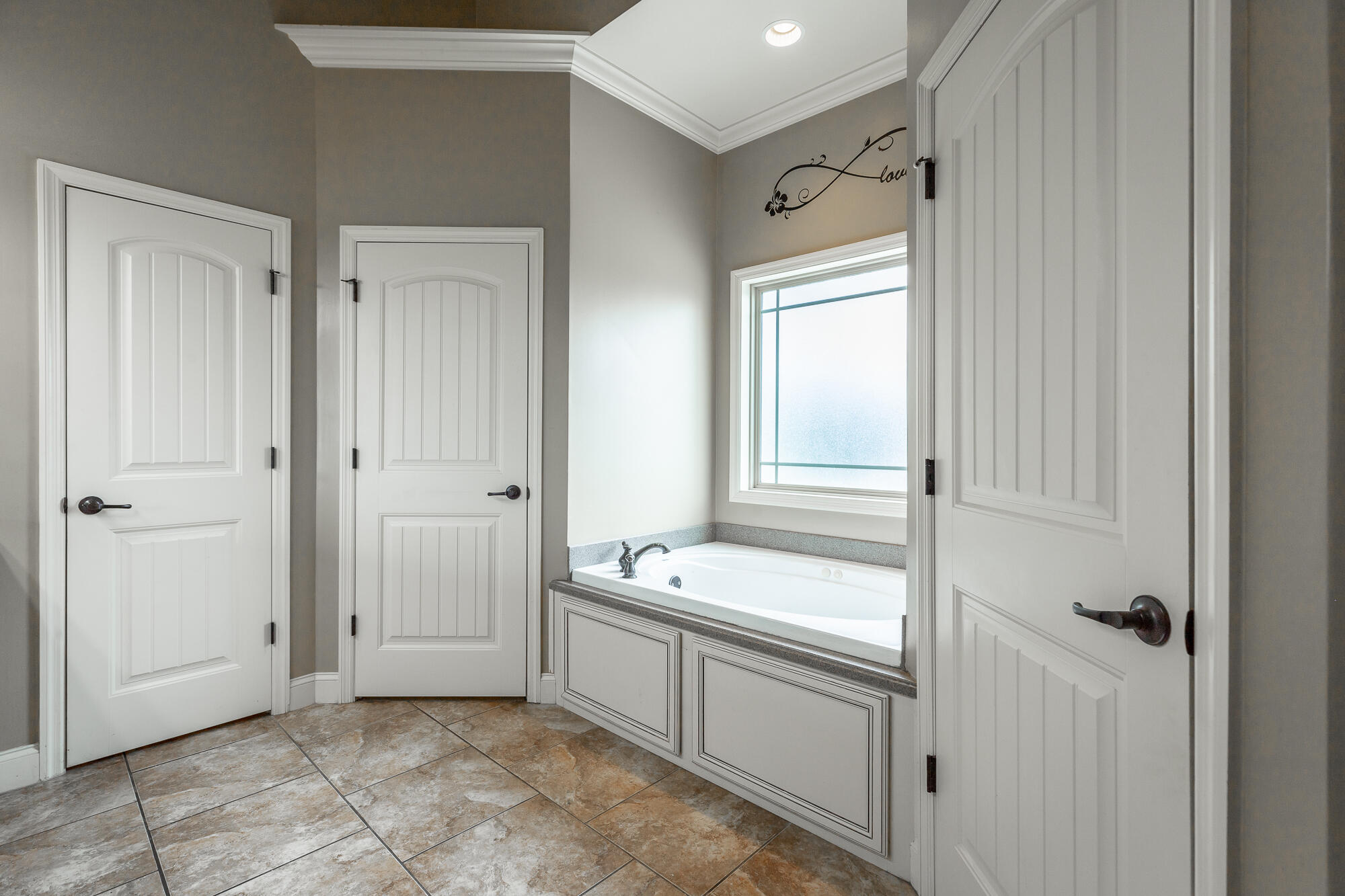 9 Cork Oak Cir