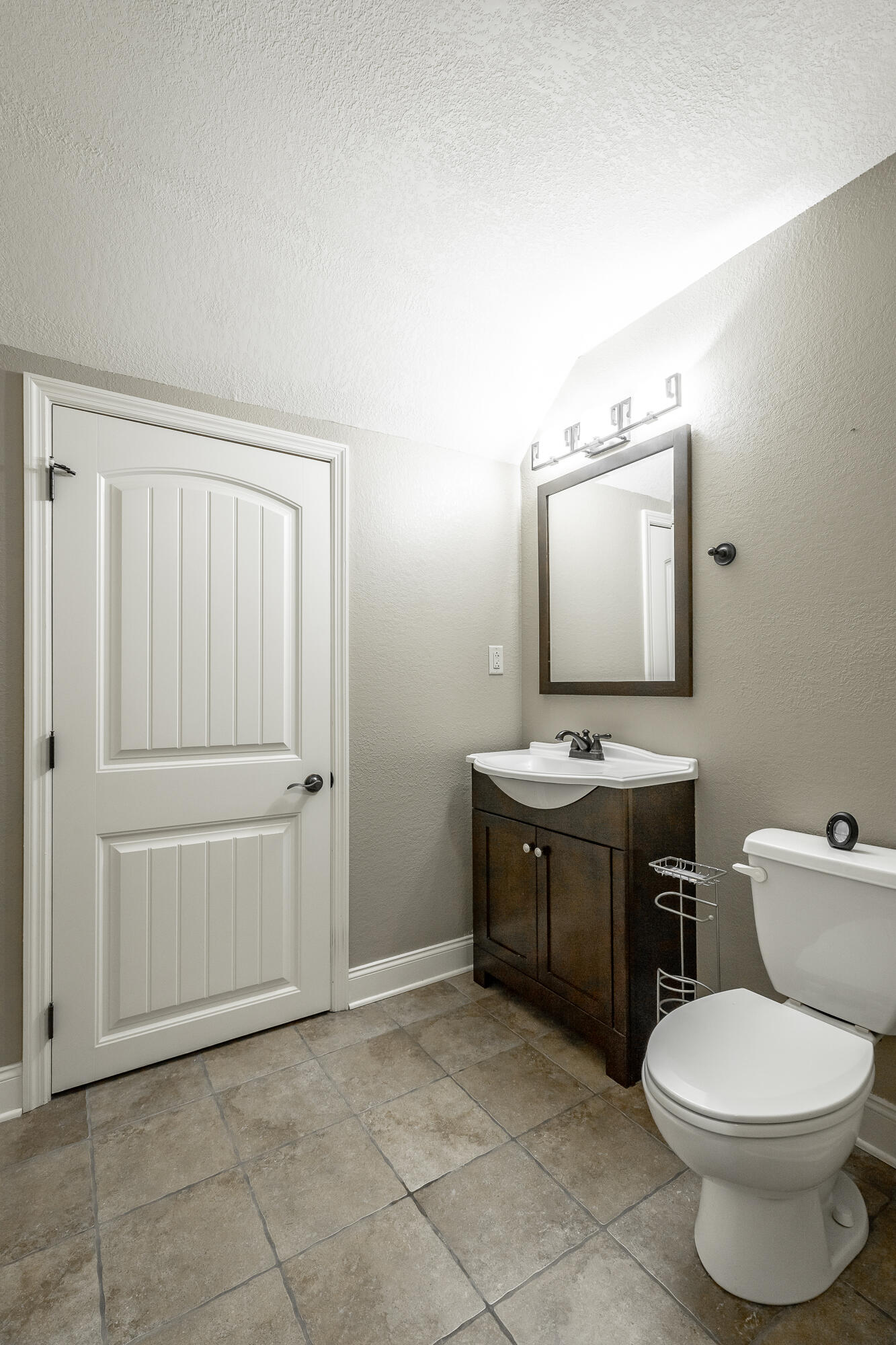 9 Cork Oak Cir