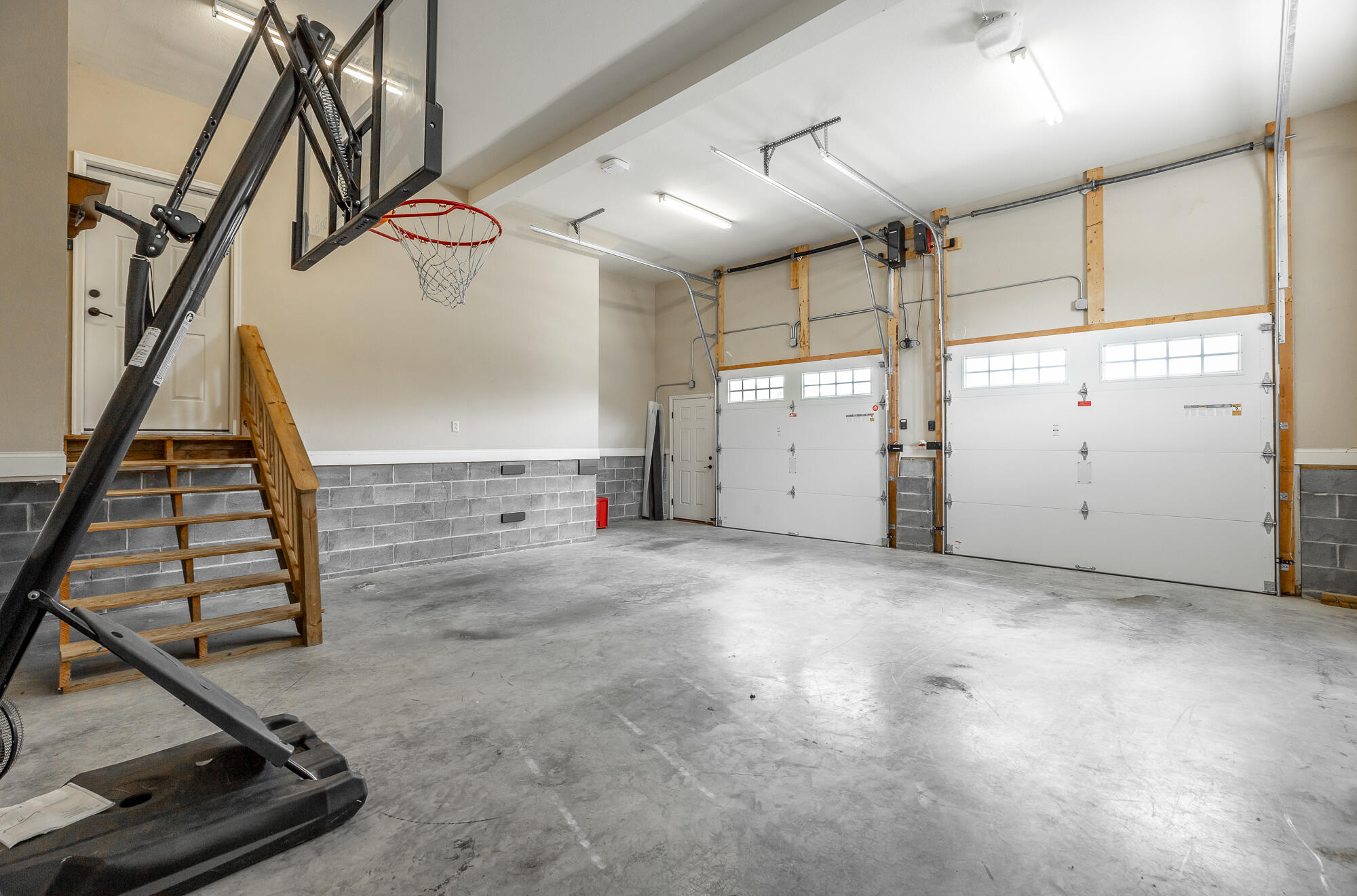 9 Cork Oak Cir