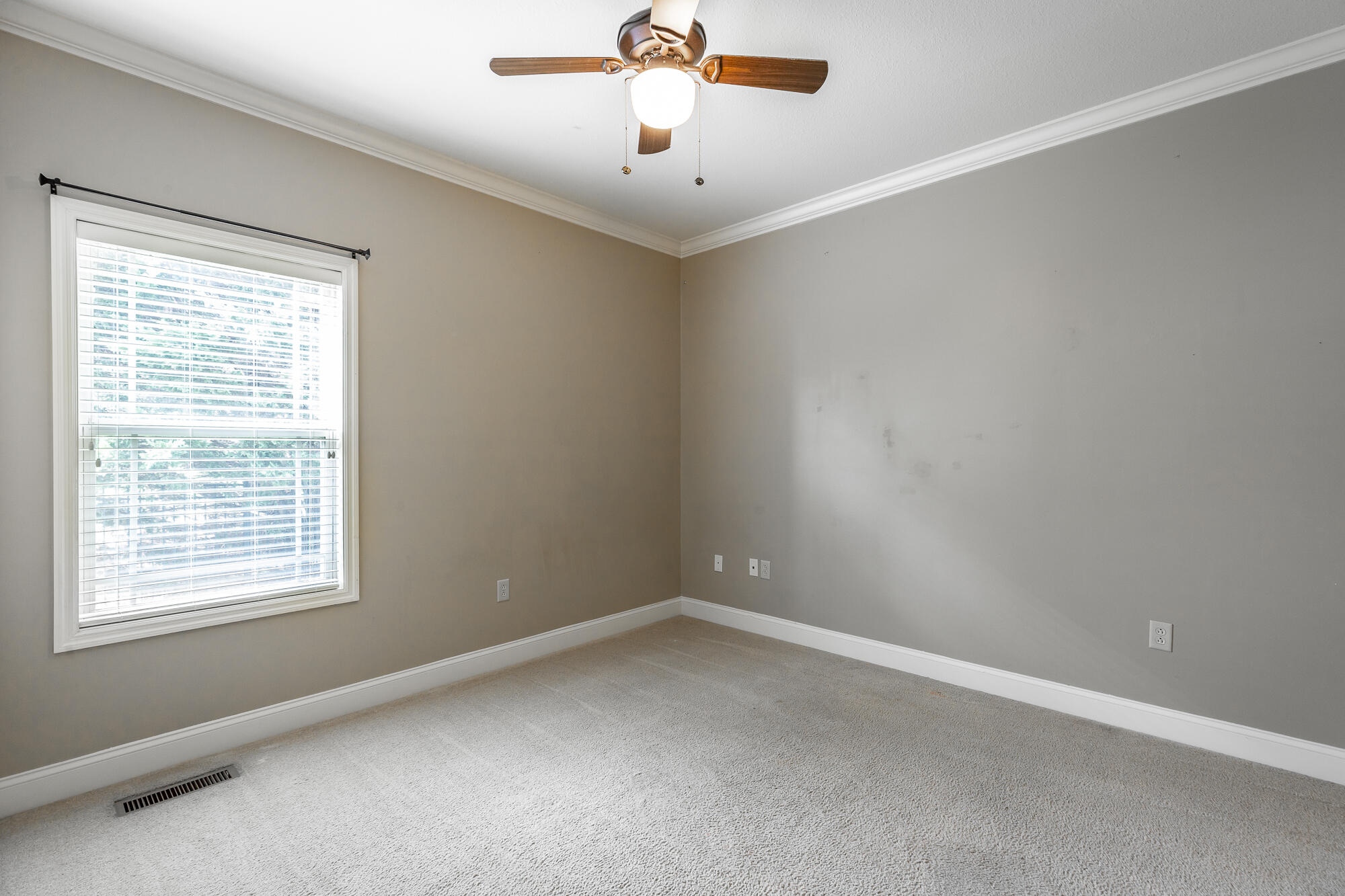 9 Cork Oak Cir