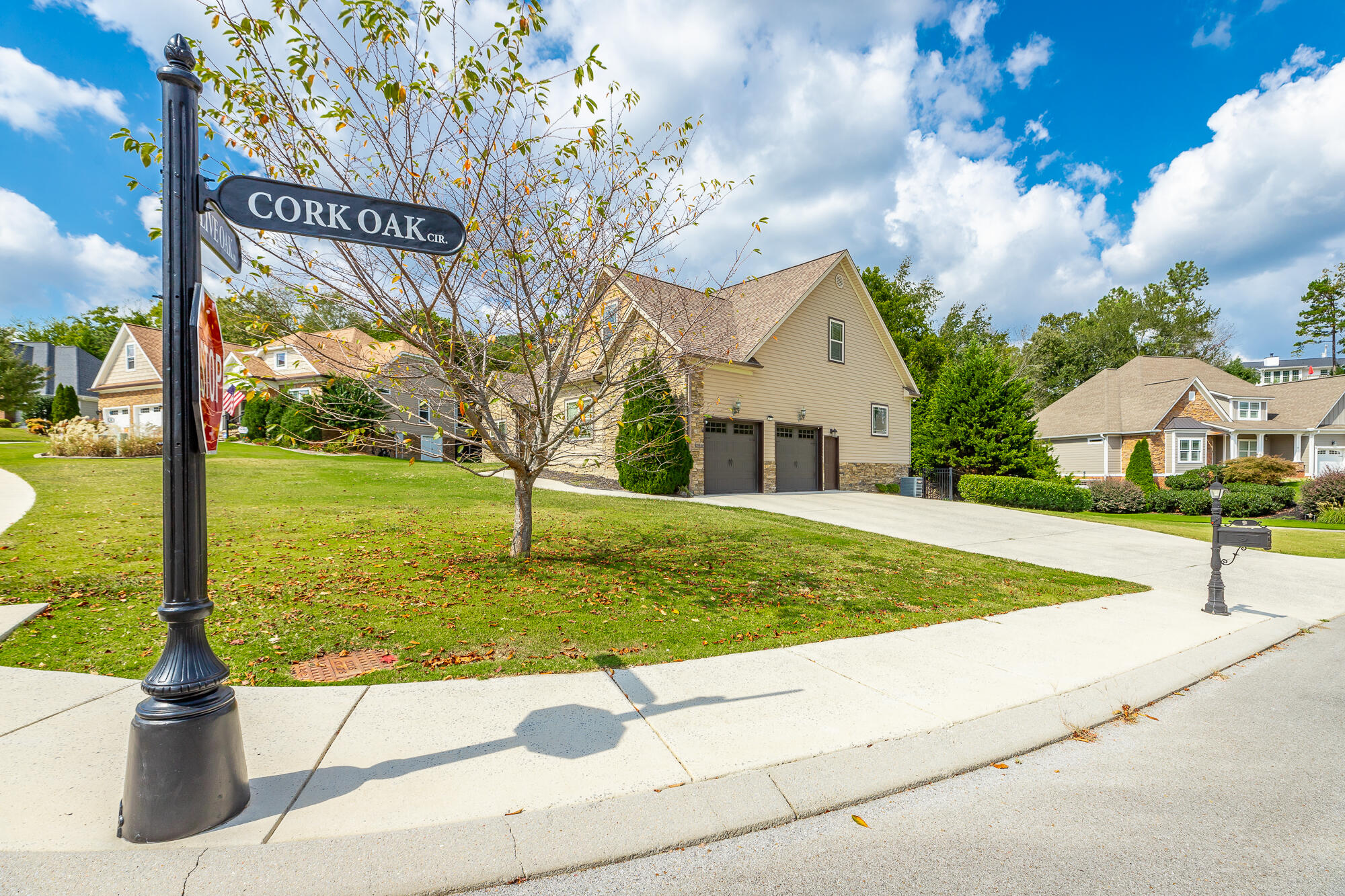 9 Cork Oak Cir