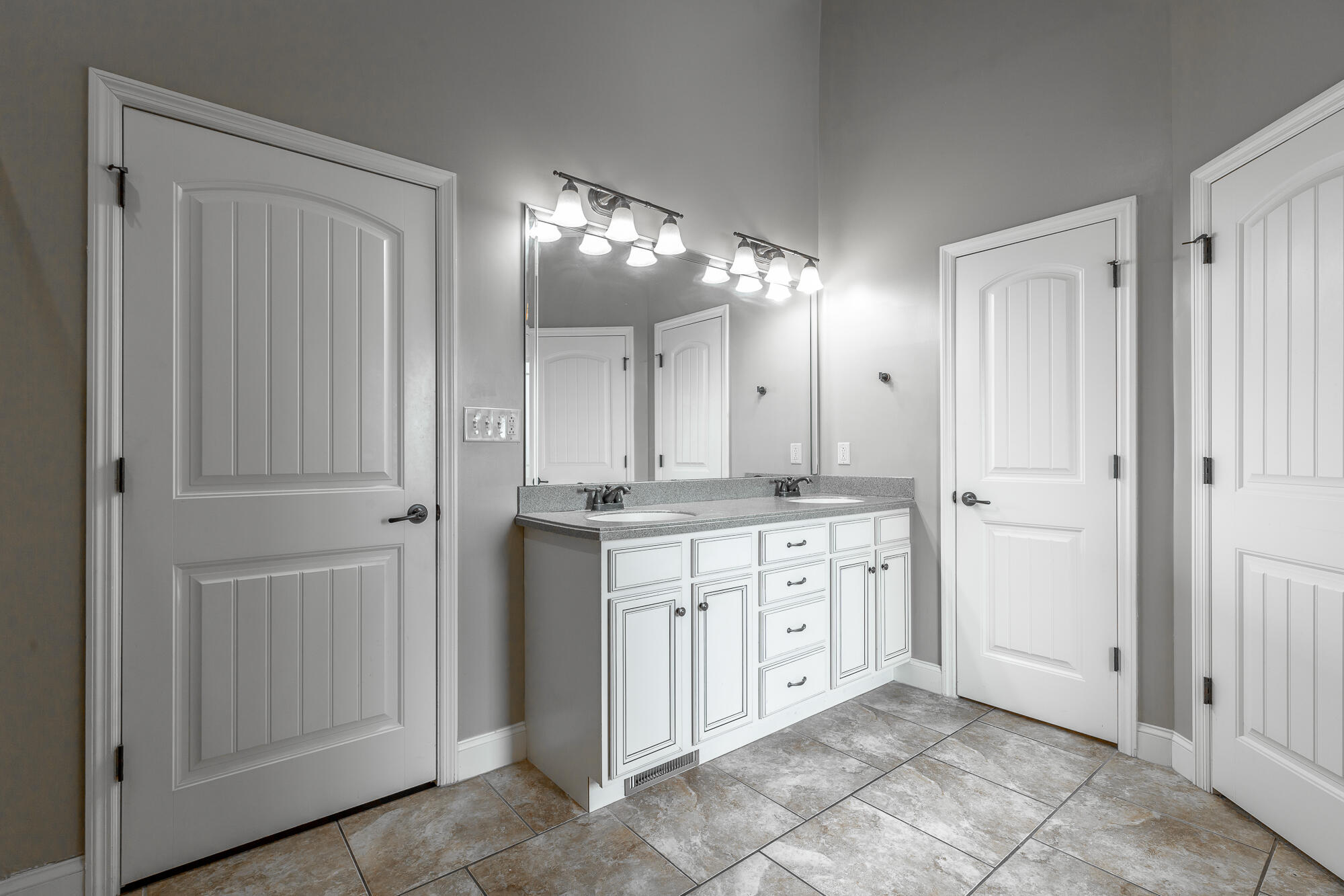 9 Cork Oak Cir