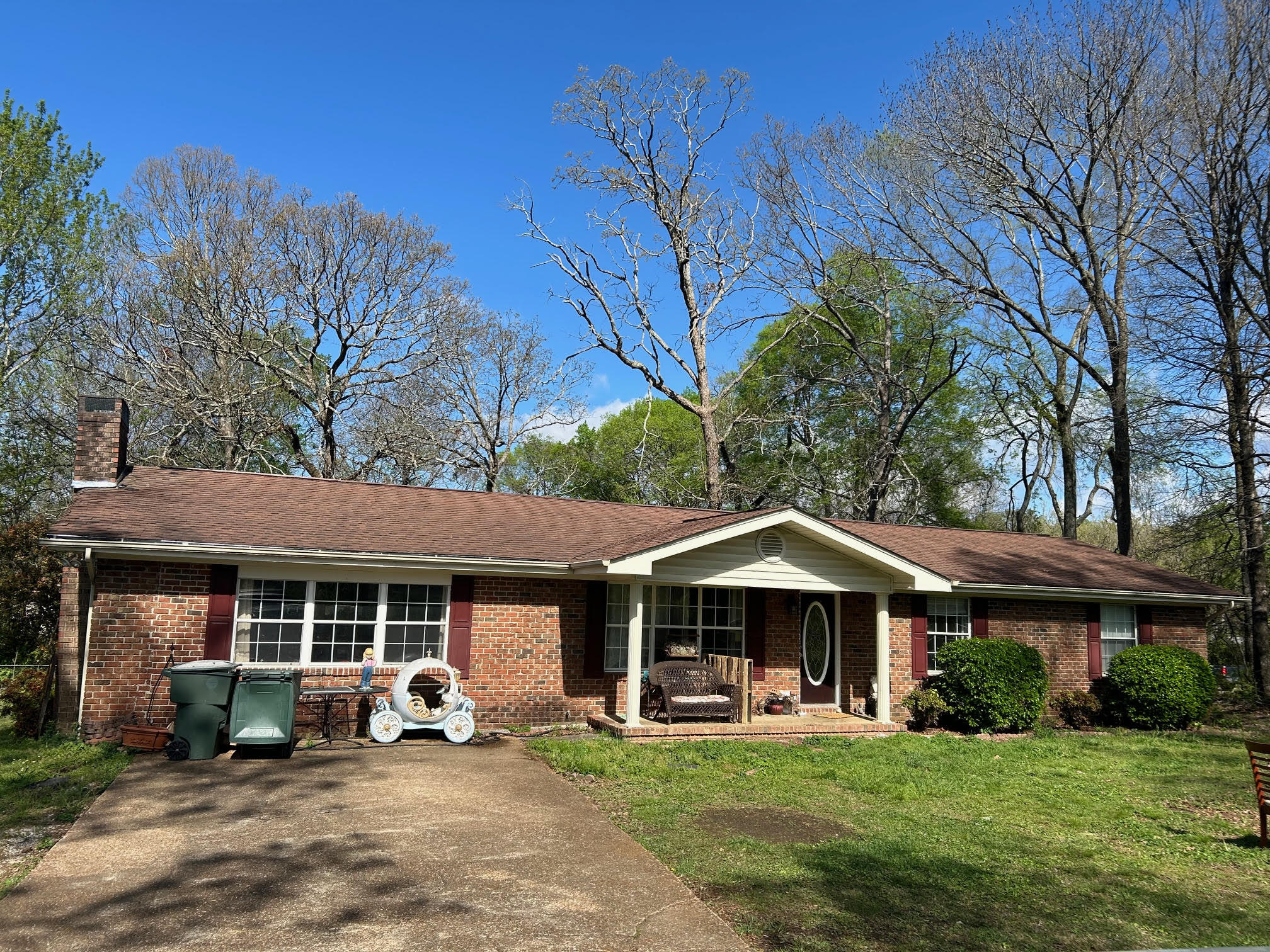 7415 Sonia Lane
