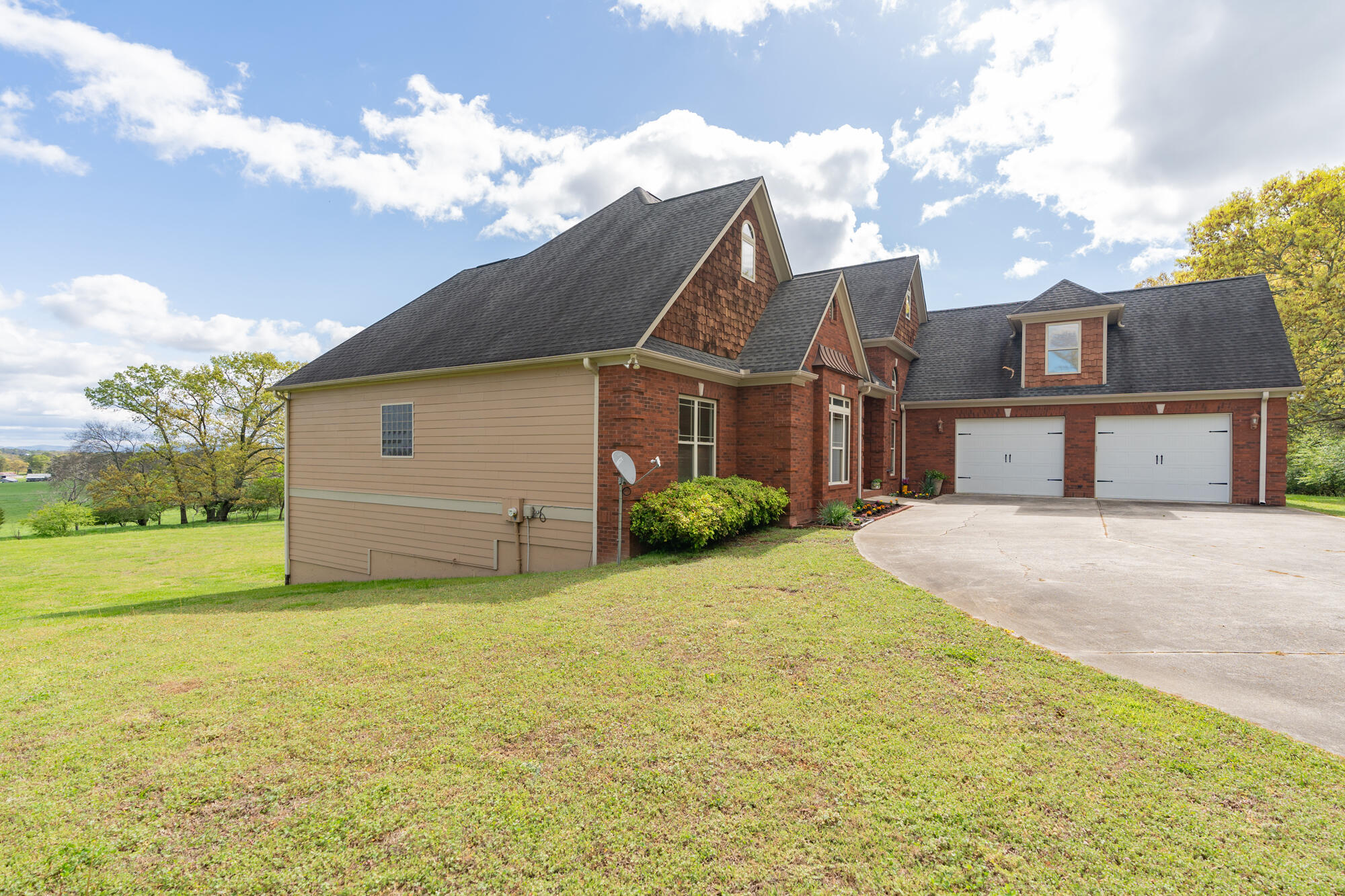 170 Erwin Hill Church Rd Se