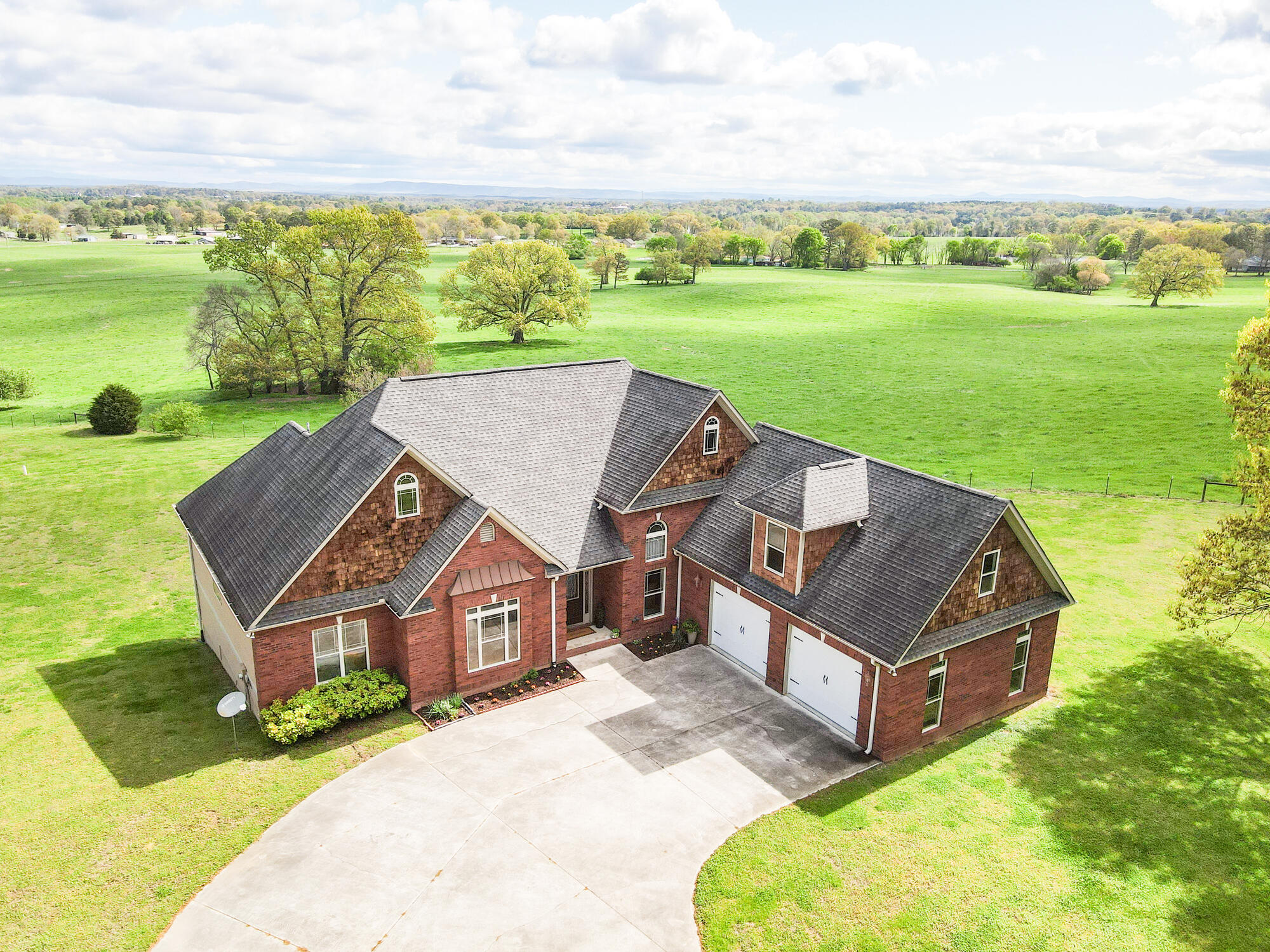 170 Erwin Hill Church Rd Se