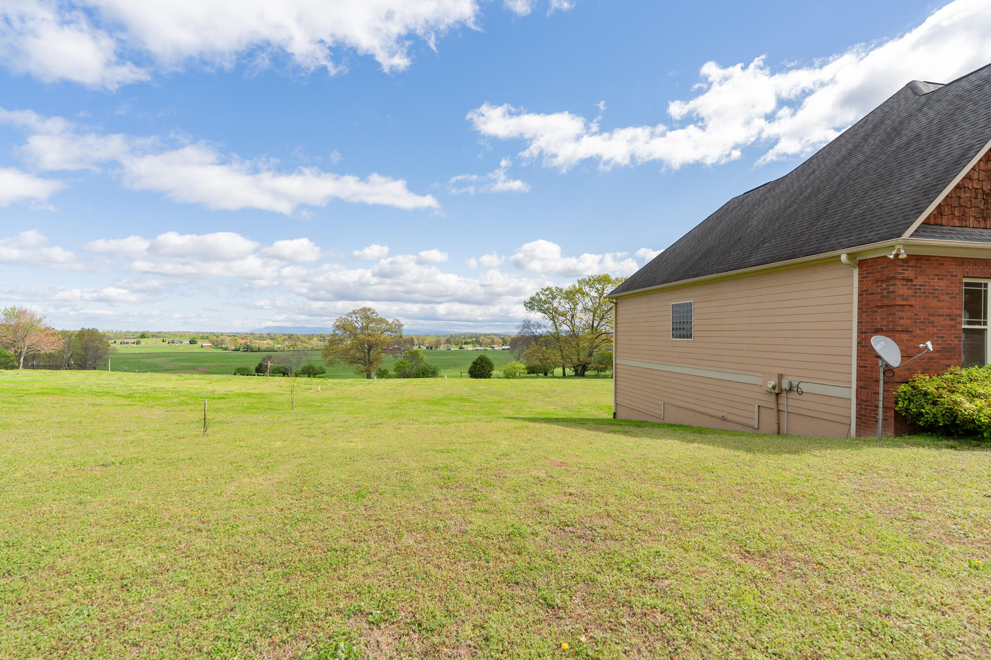 170 Erwin Hill Church Rd Se