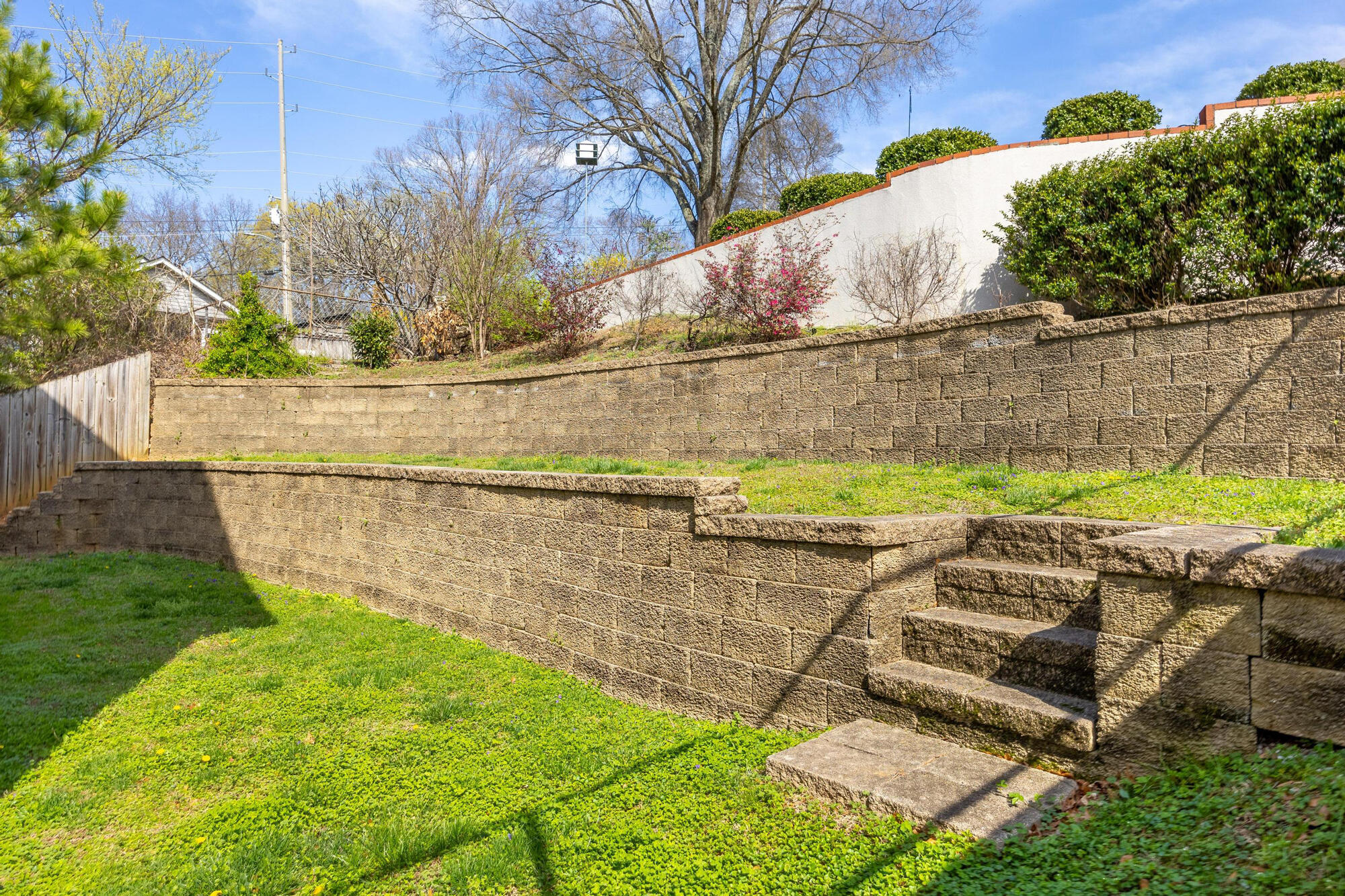 208 Woodland Avenue