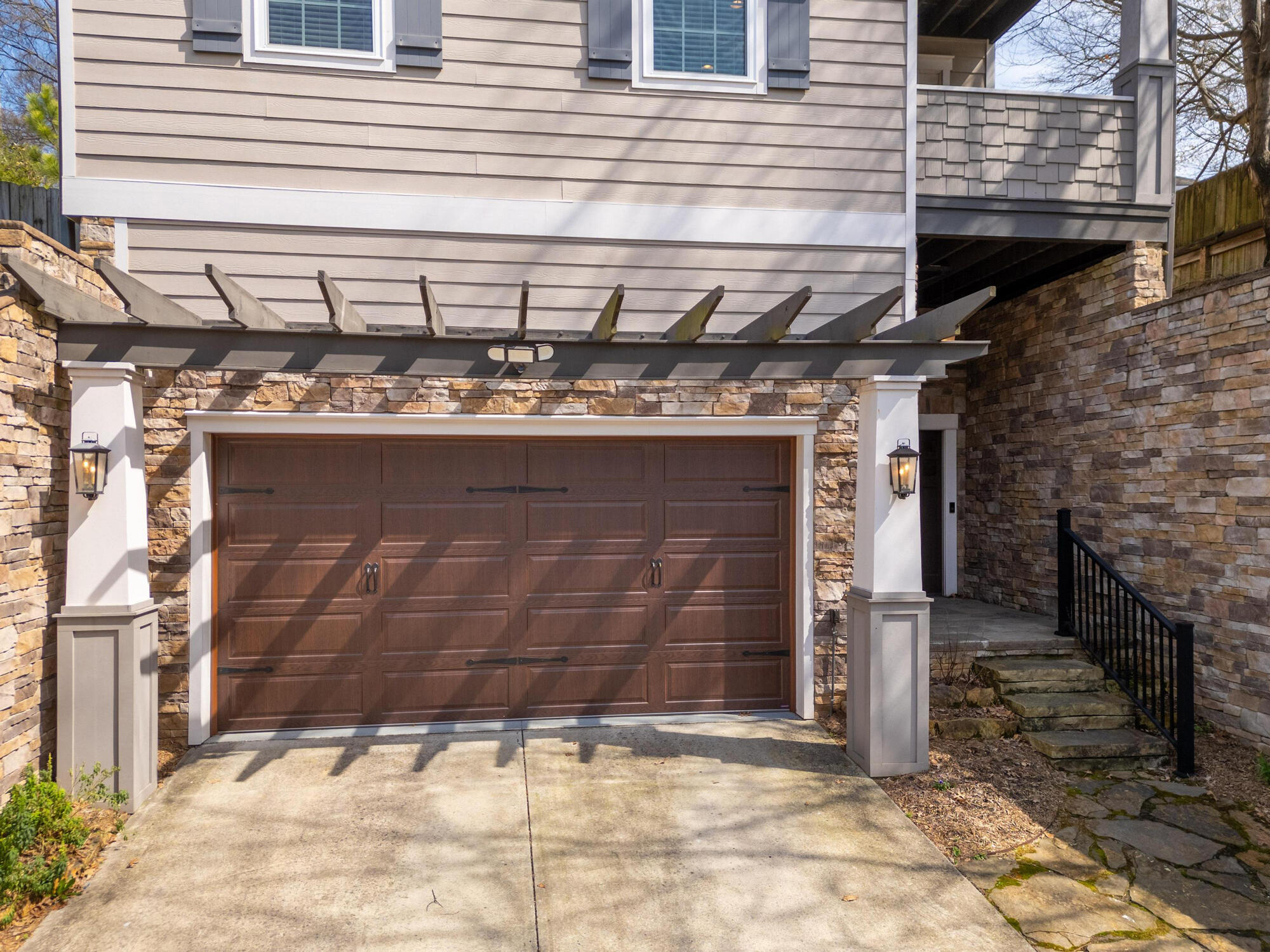 208 Woodland Avenue