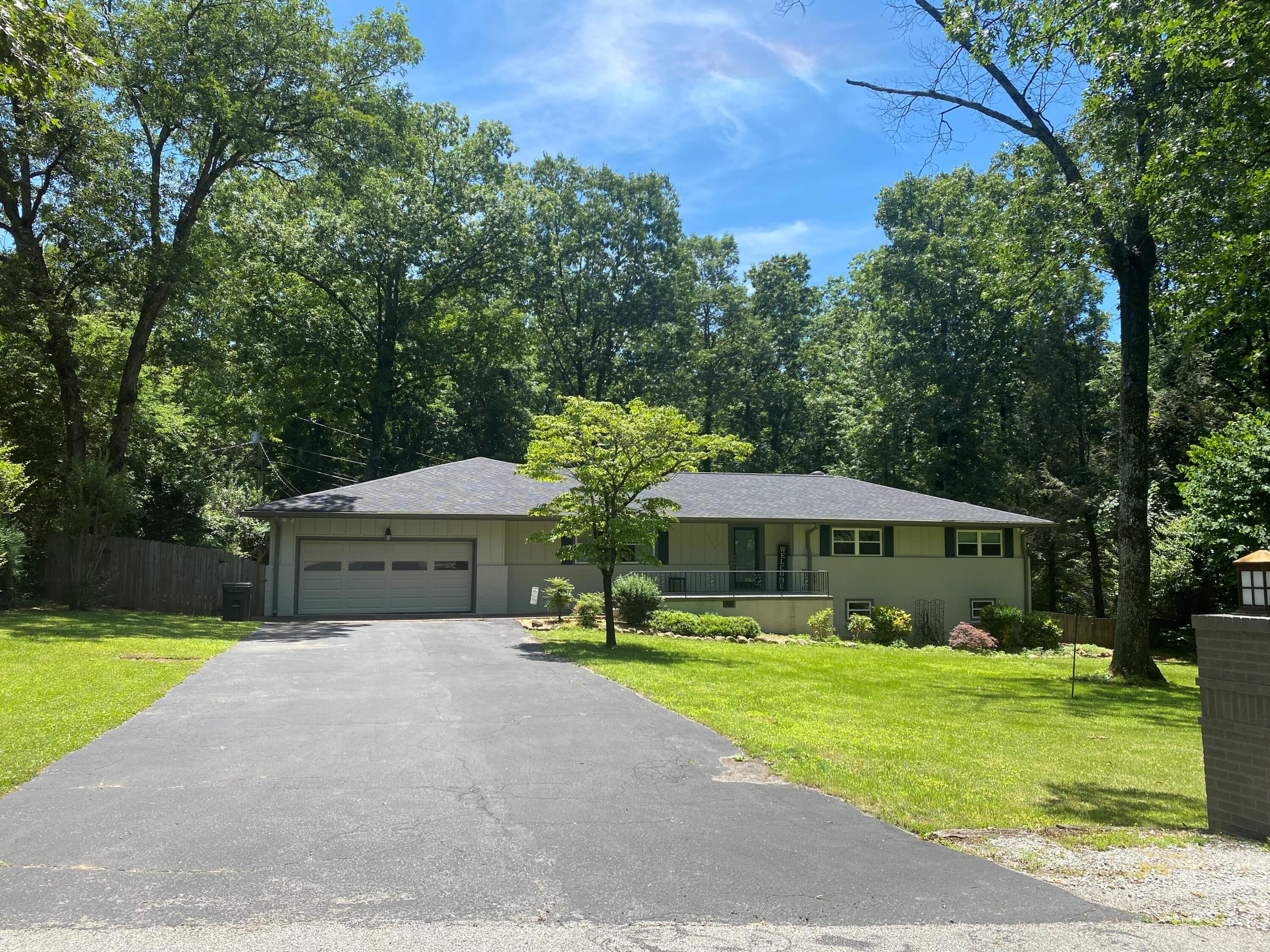 1104 Signal Road