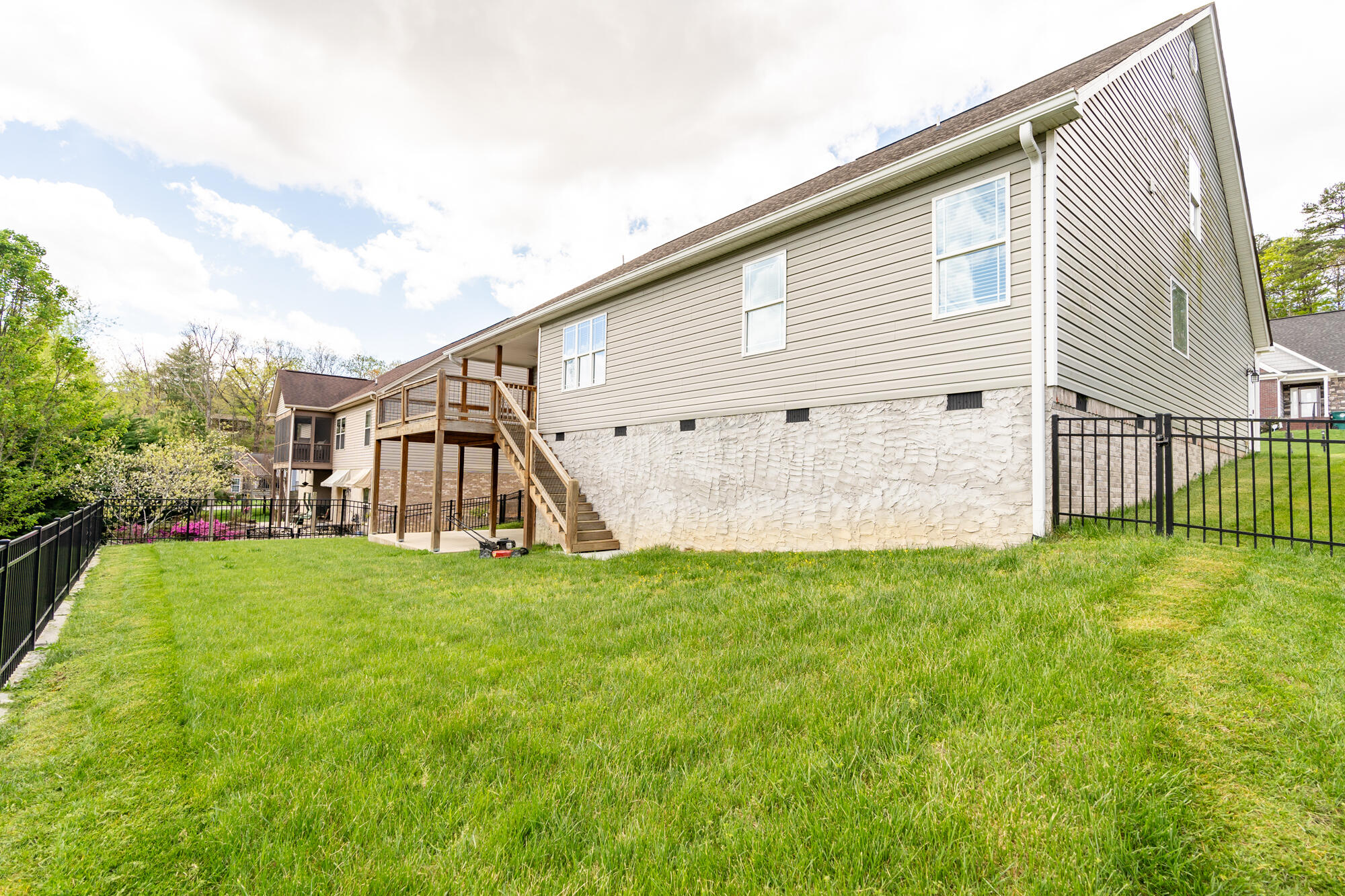 759 Soaring Eagle Circle