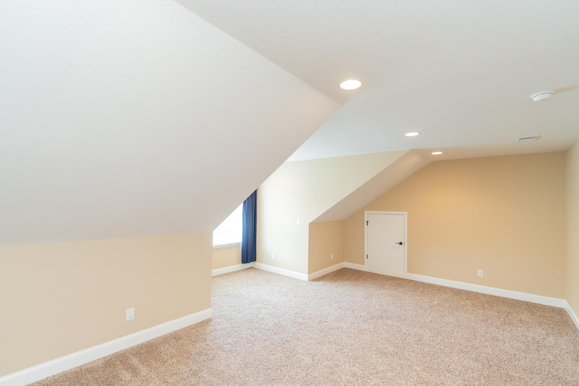 759 Soaring Eagle Circle