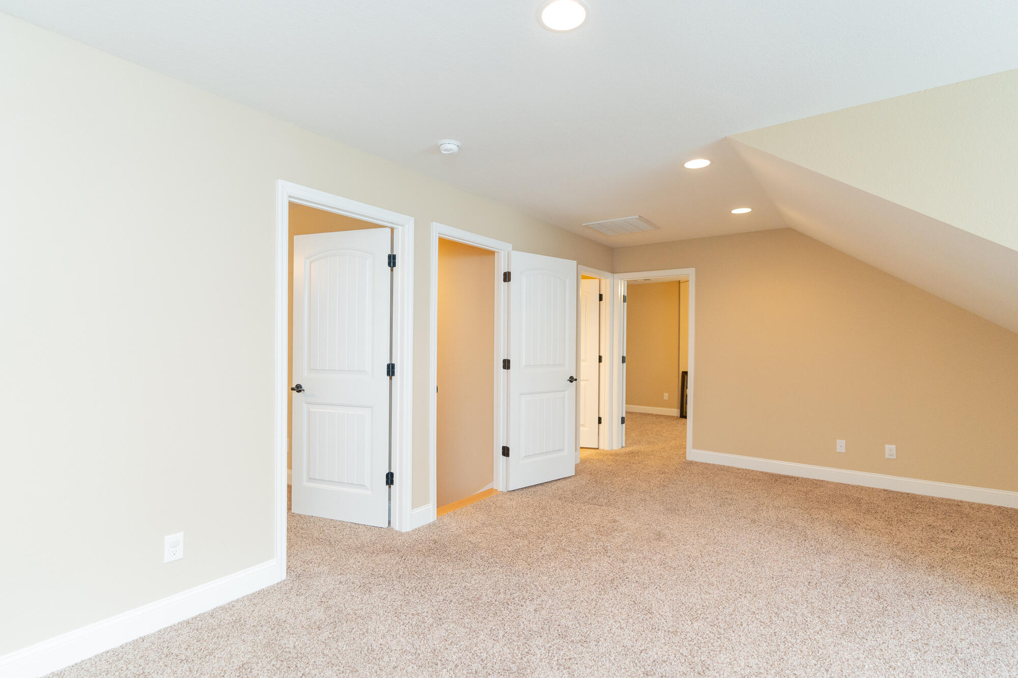 759 Soaring Eagle Circle