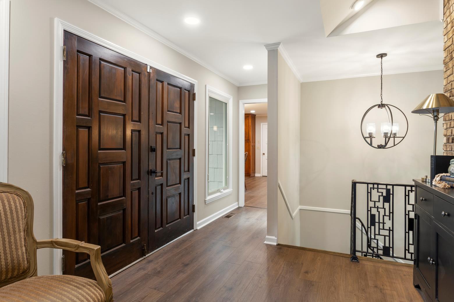 5700 Queen Mary Lane