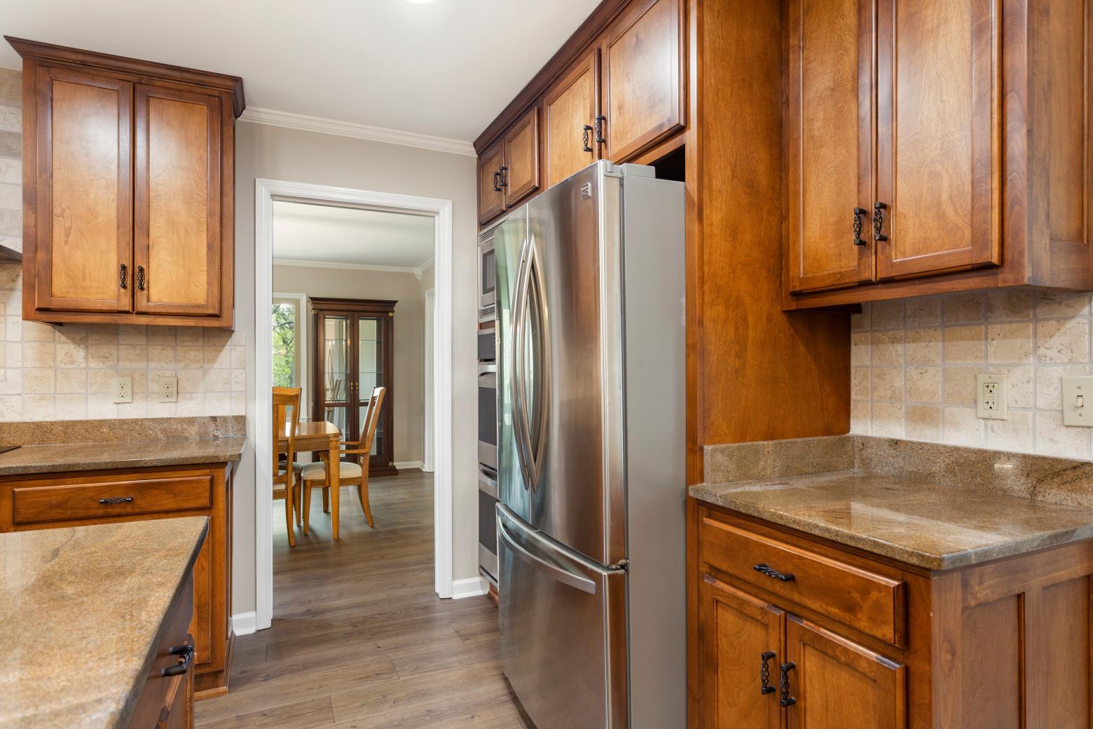 5700 Queen Mary Lane