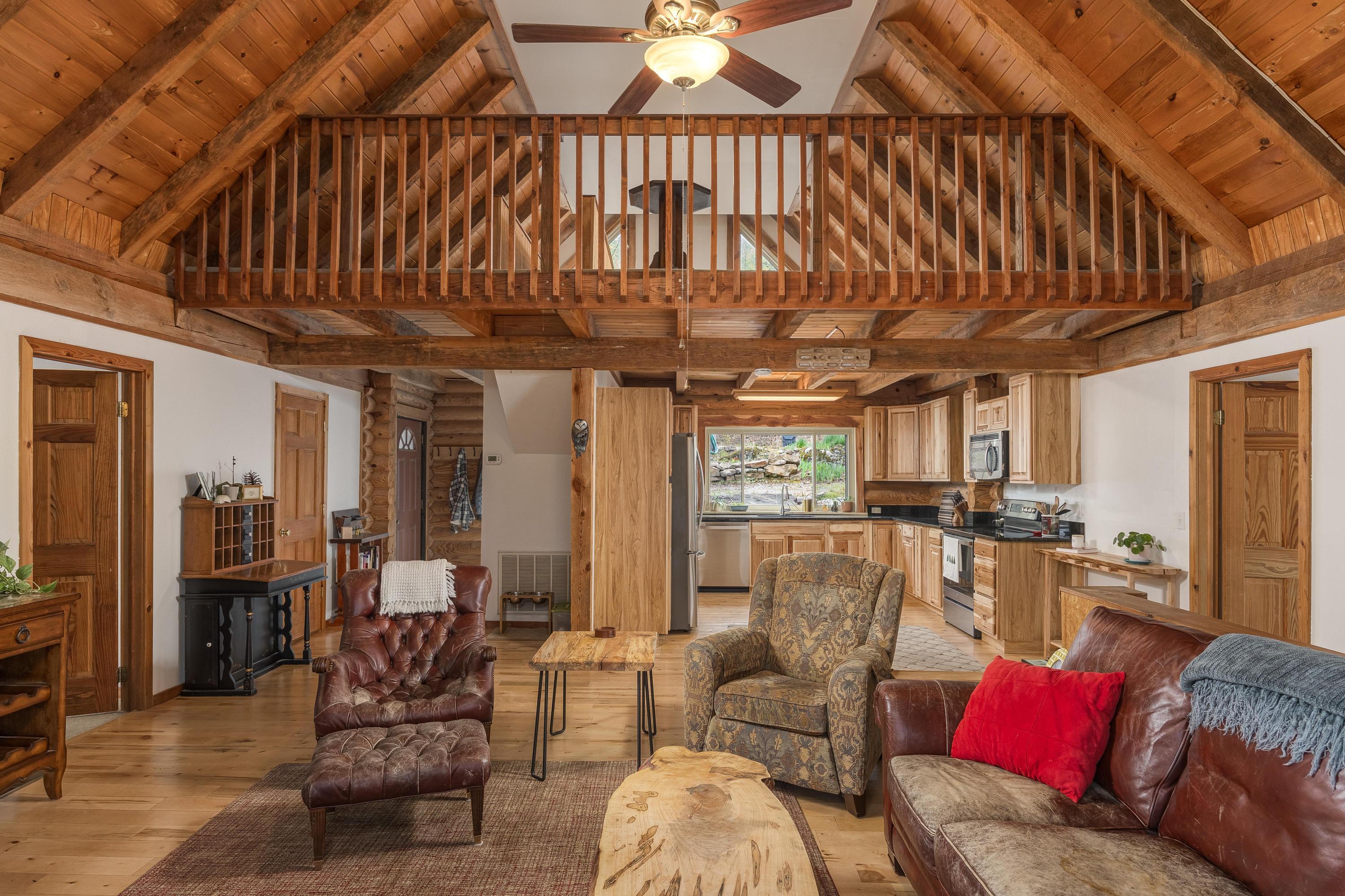 417 Holder Ln