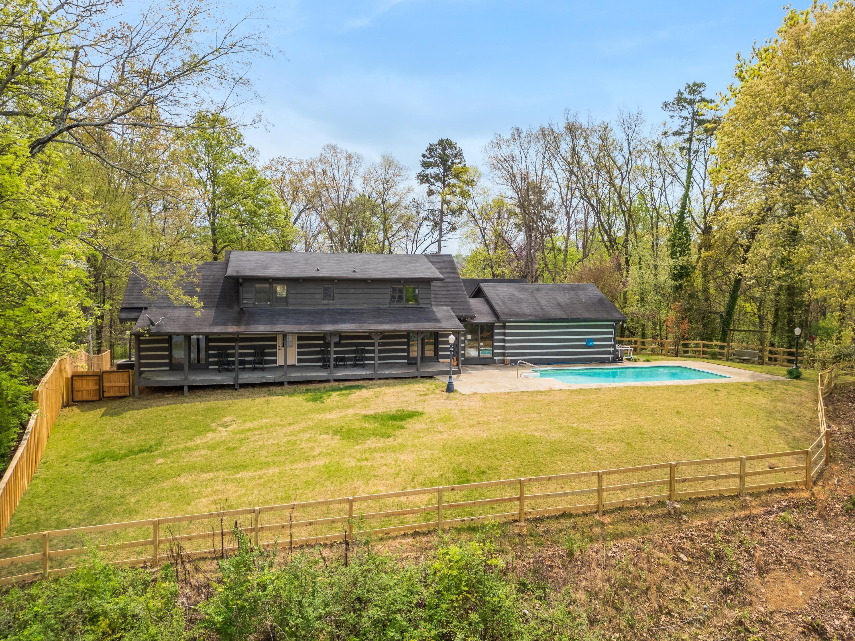 9725 Lakeside Road