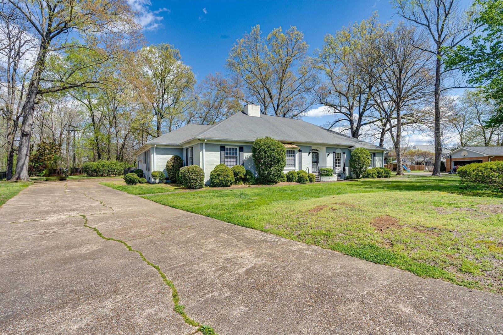 313 Masters Road