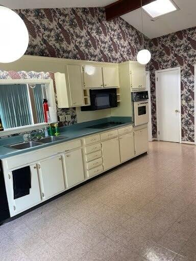 823 Belvoir Crest Dr