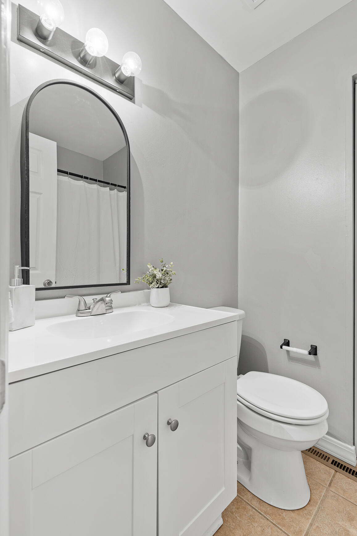 1120 Shady Rest Road