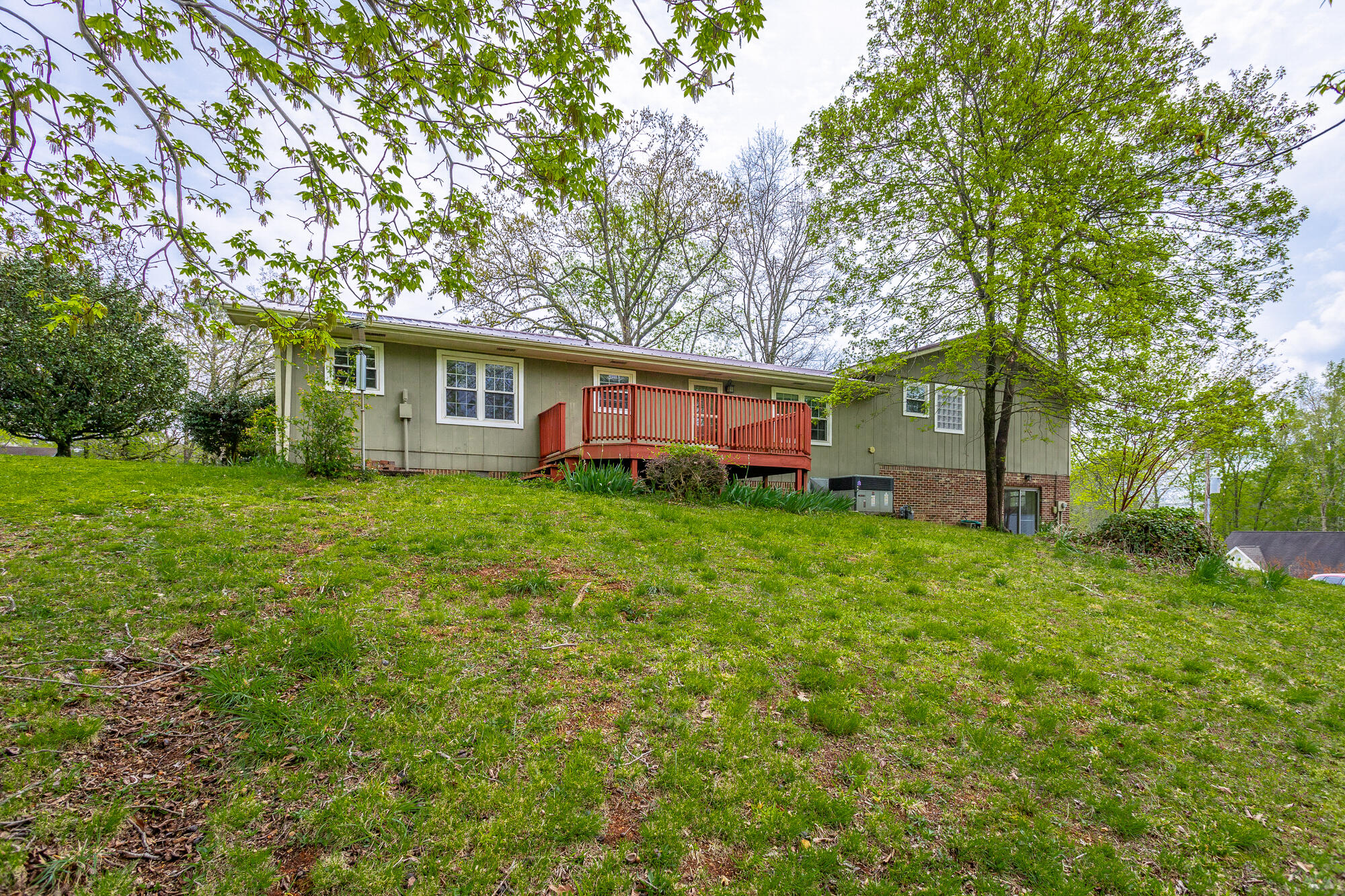 3010 NW Tomahawk Circle