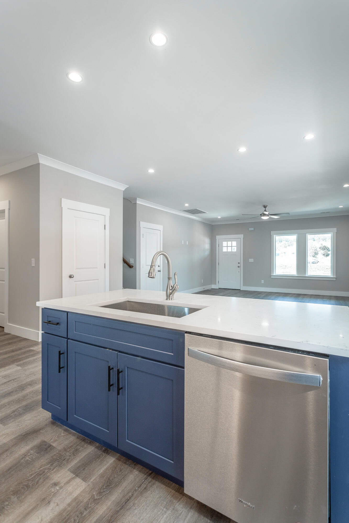 419 Willow Grove Court, 32