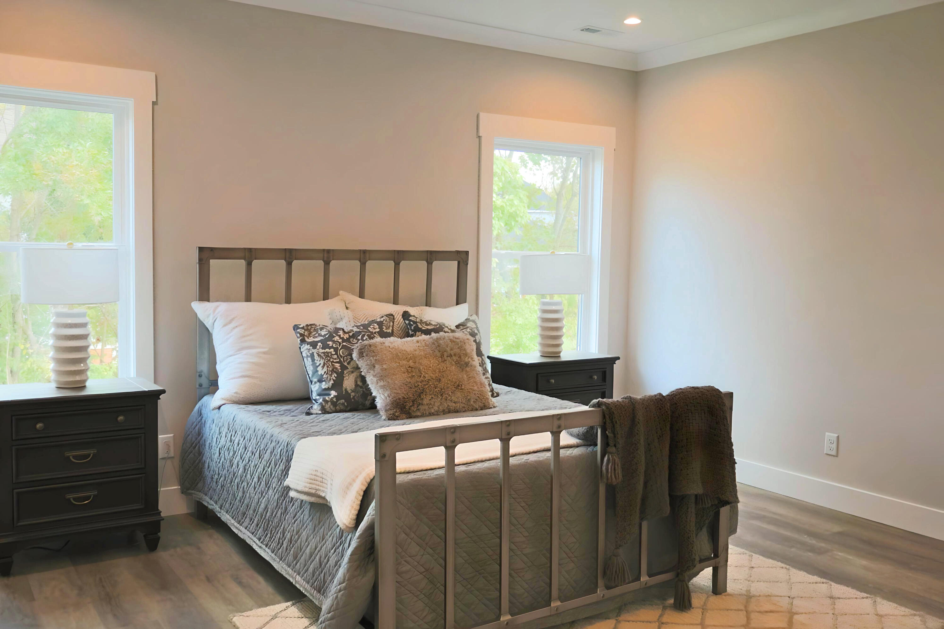 419 Willow Grove Court, 32