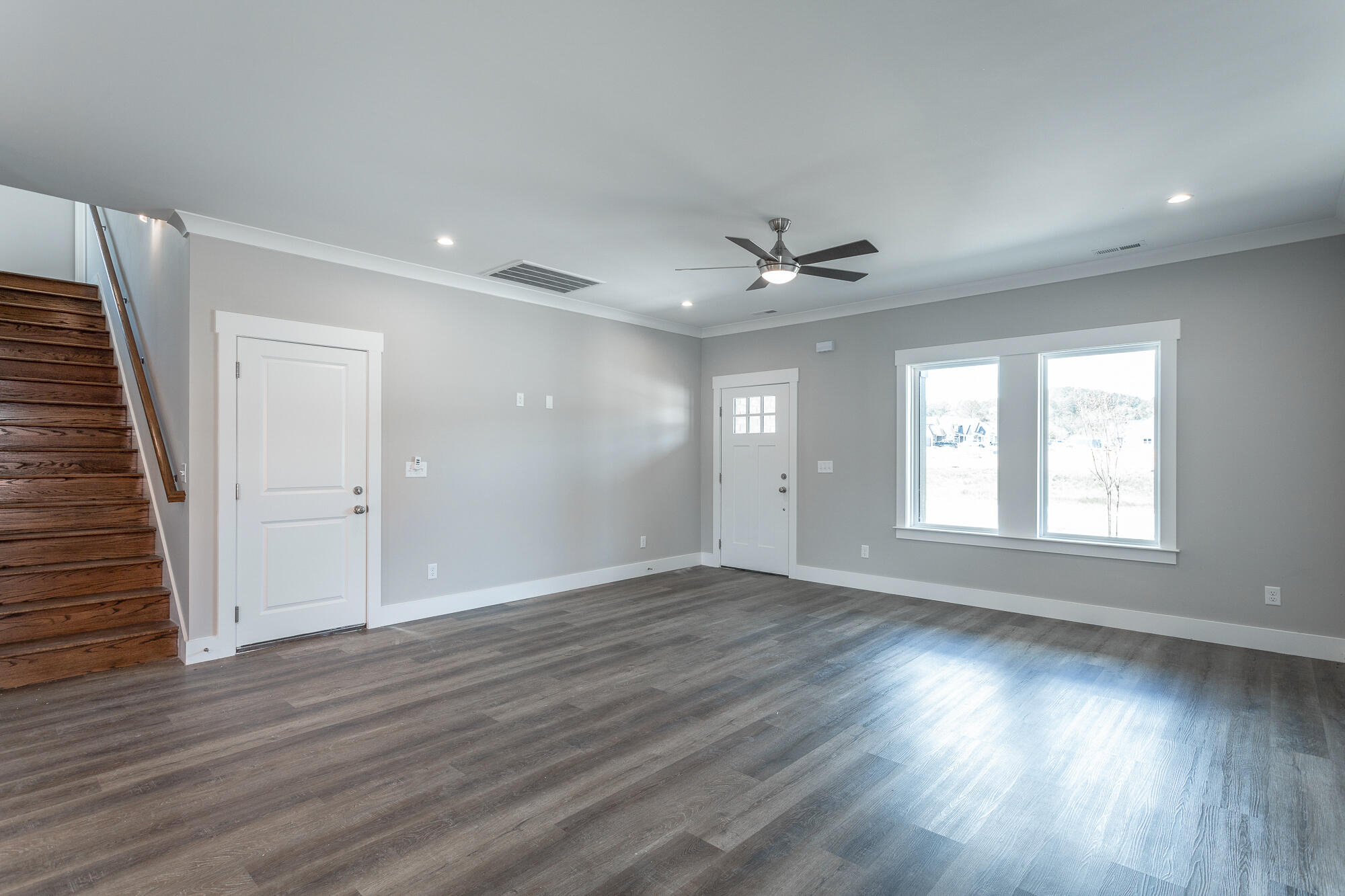 419 Willow Grove Court, 32