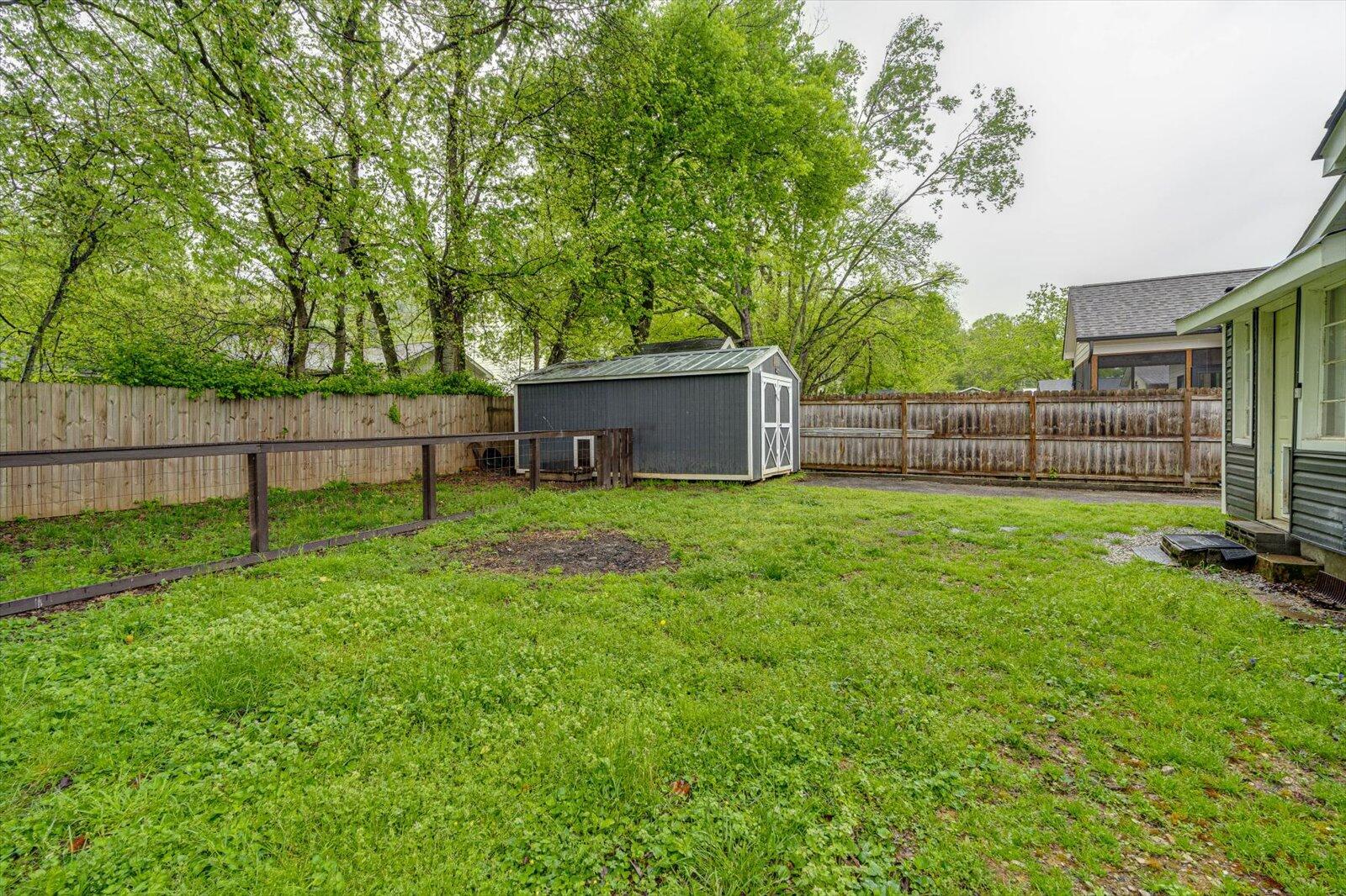 707 Spears Ave