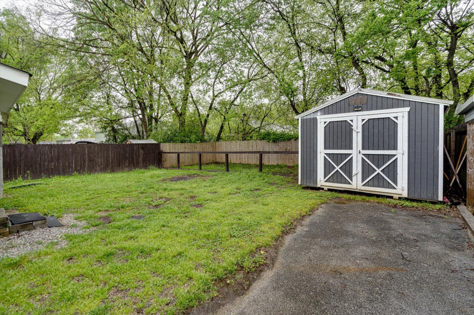 707 Spears Ave
