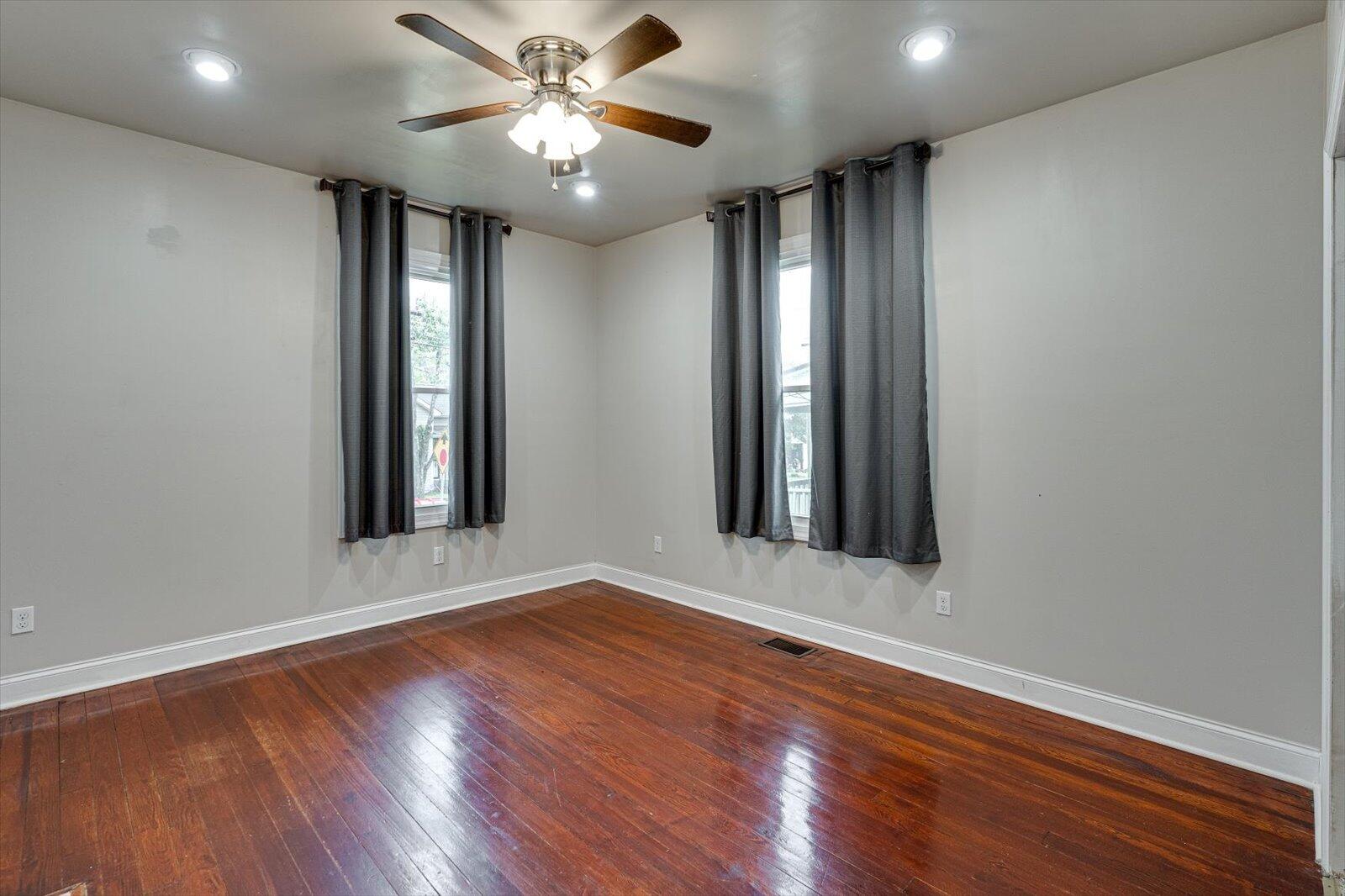 707 Spears Ave