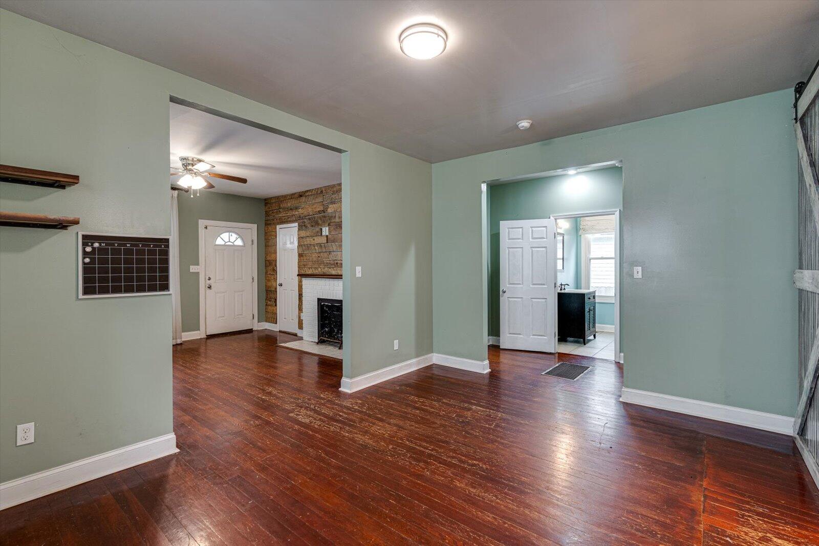 707 Spears Ave