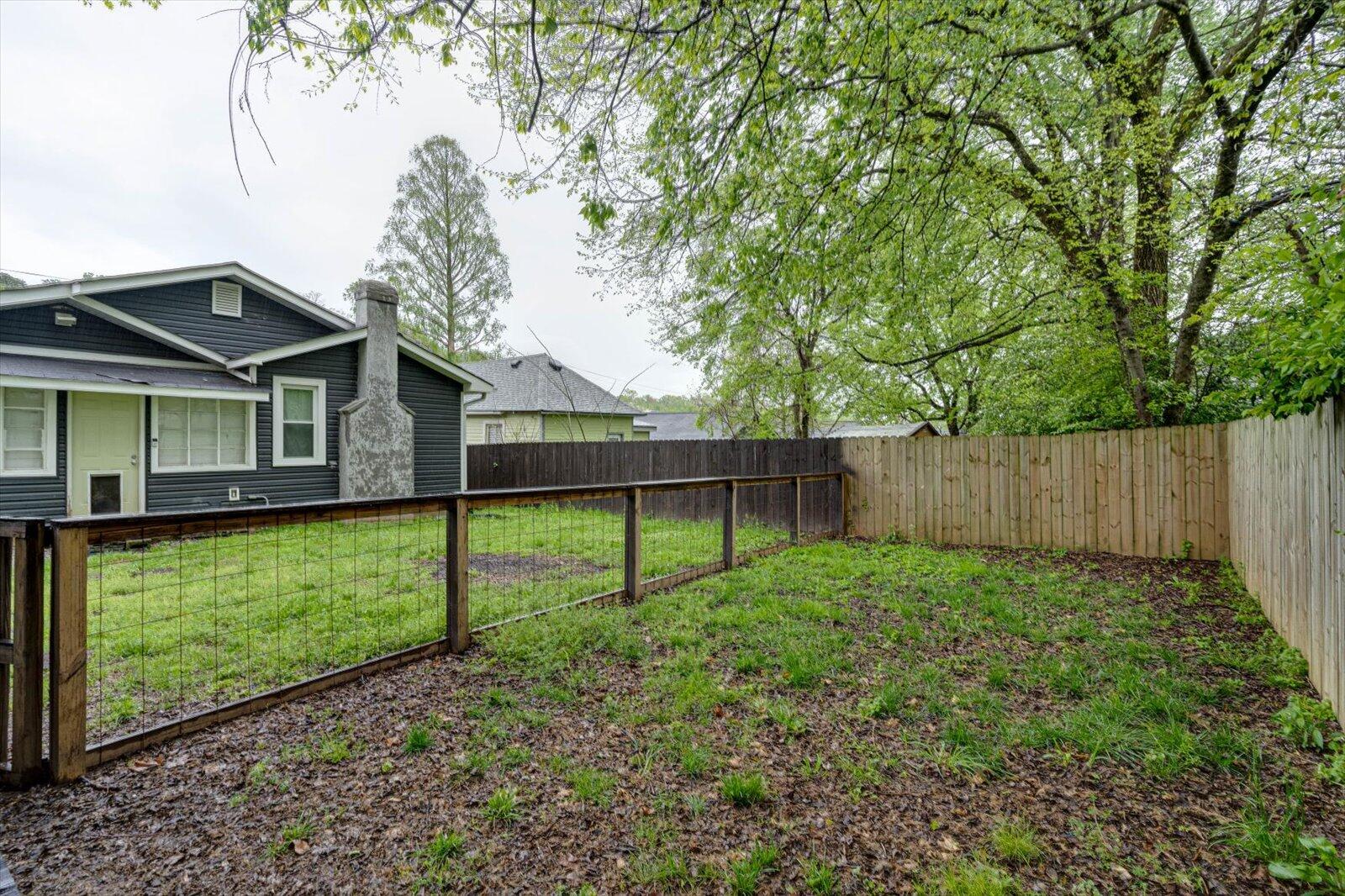 707 Spears Ave