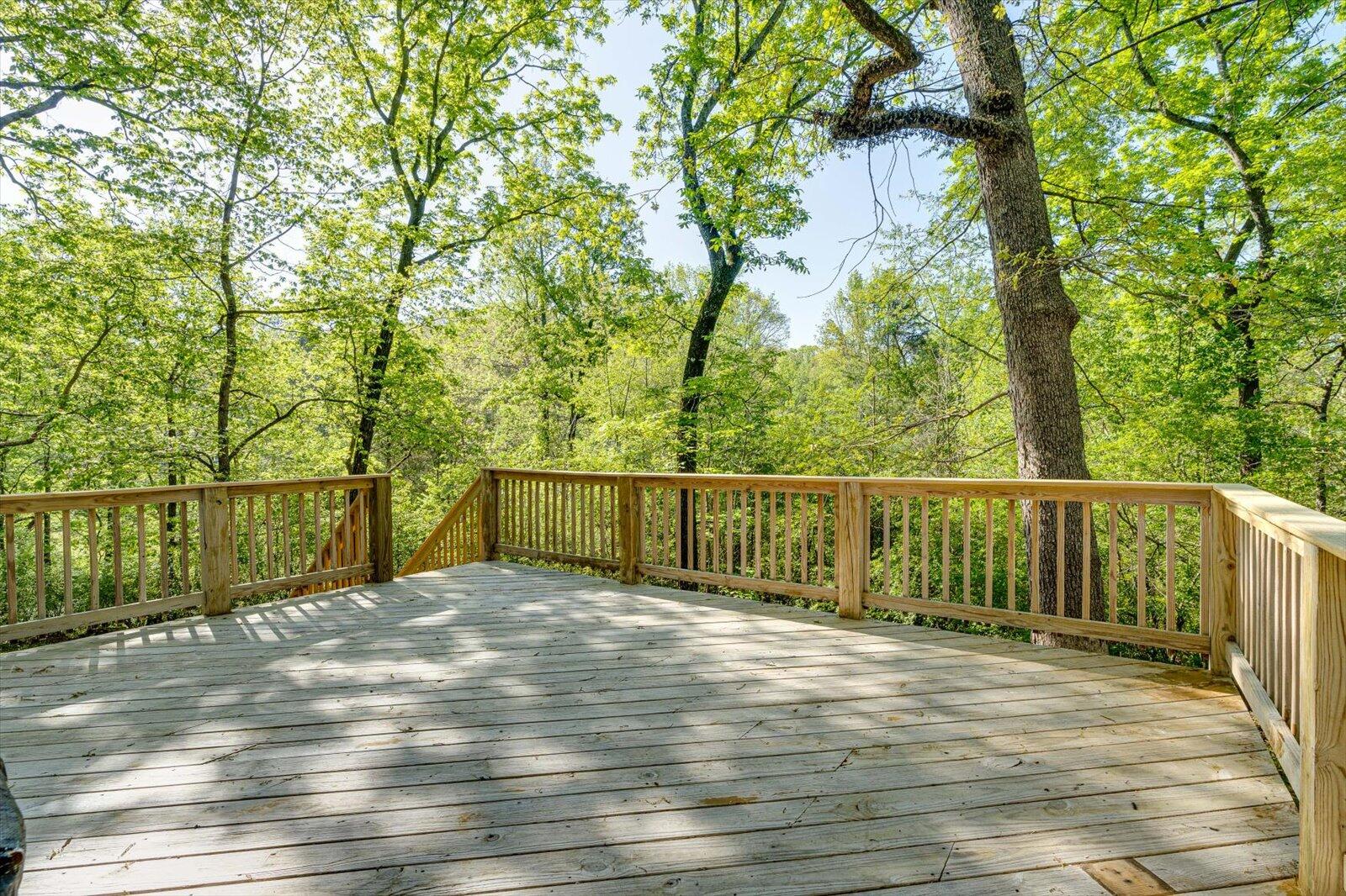 6726 Moss Lake Drive