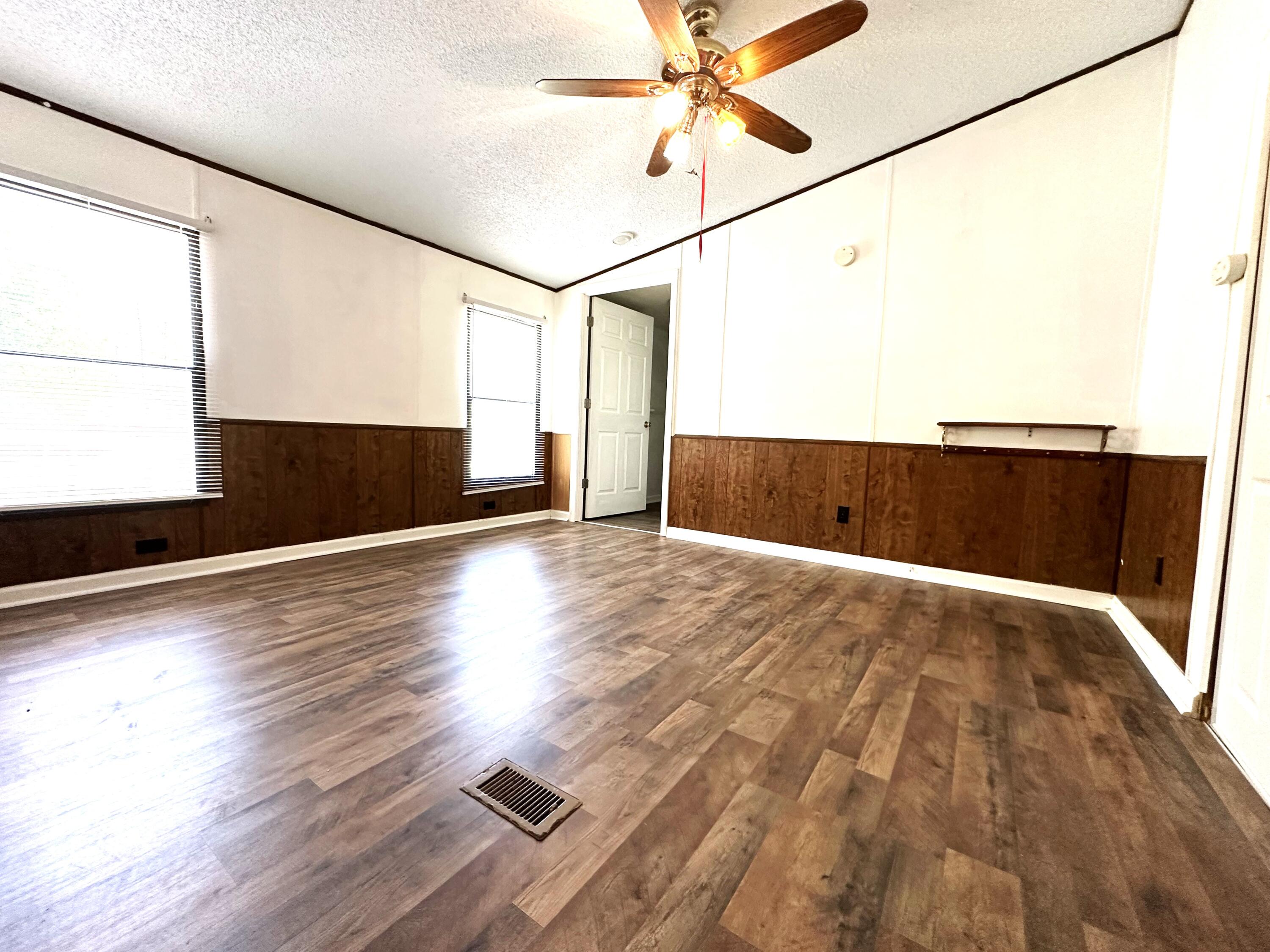 12607 Calypso Ln