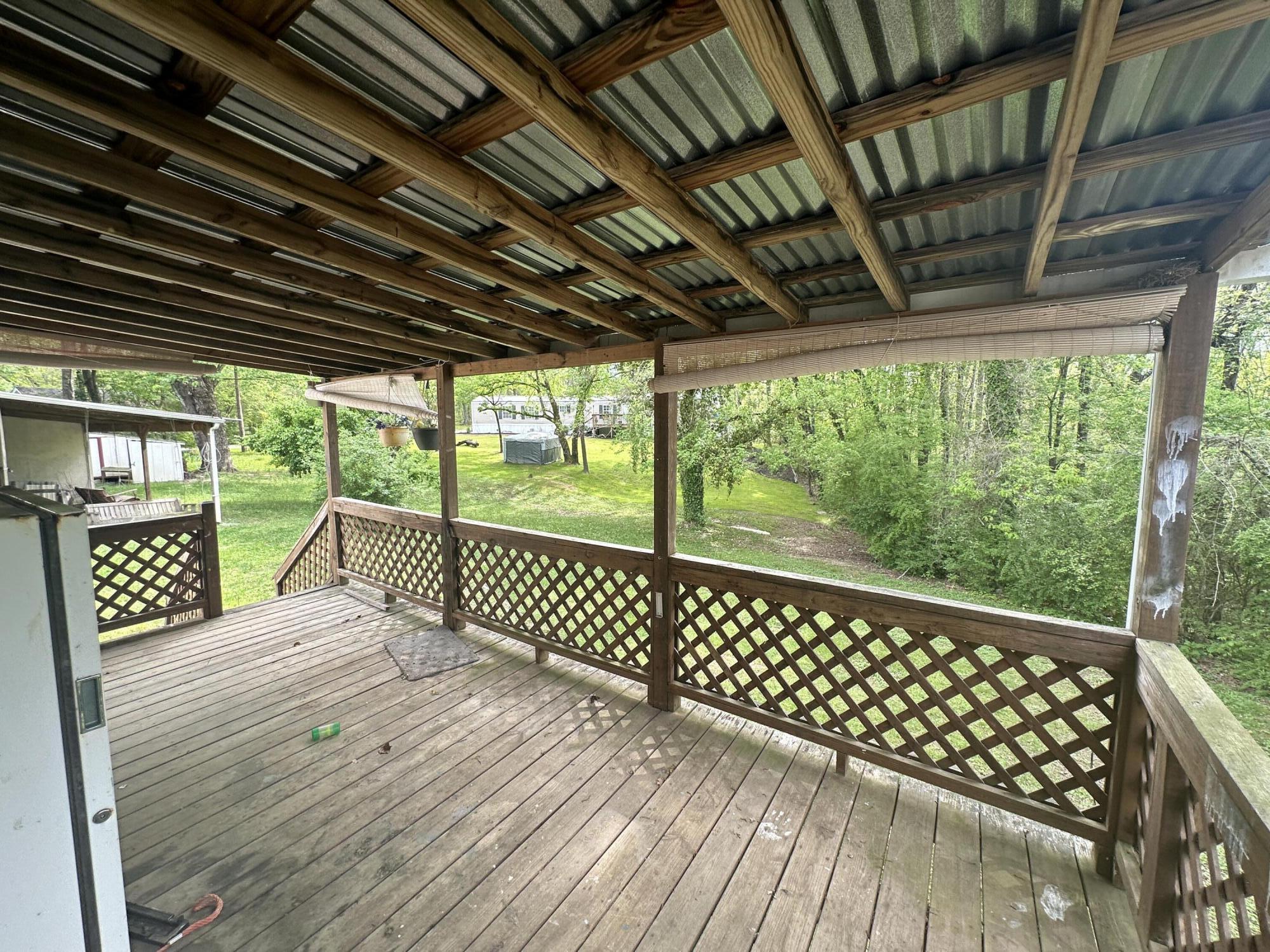 806 Sneed Rd