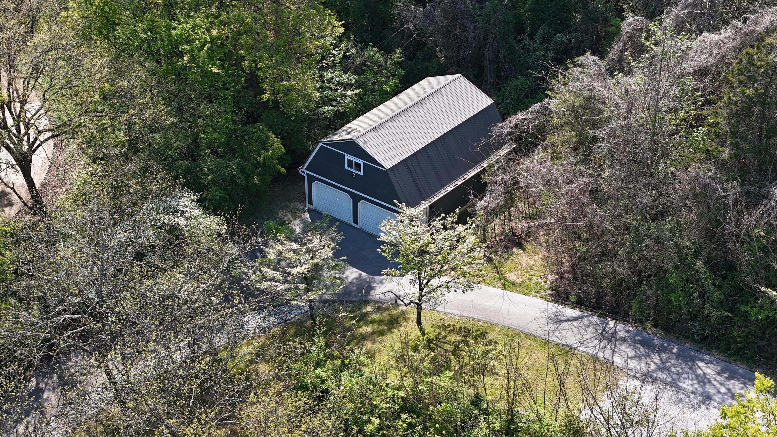 3407 Martin Rd