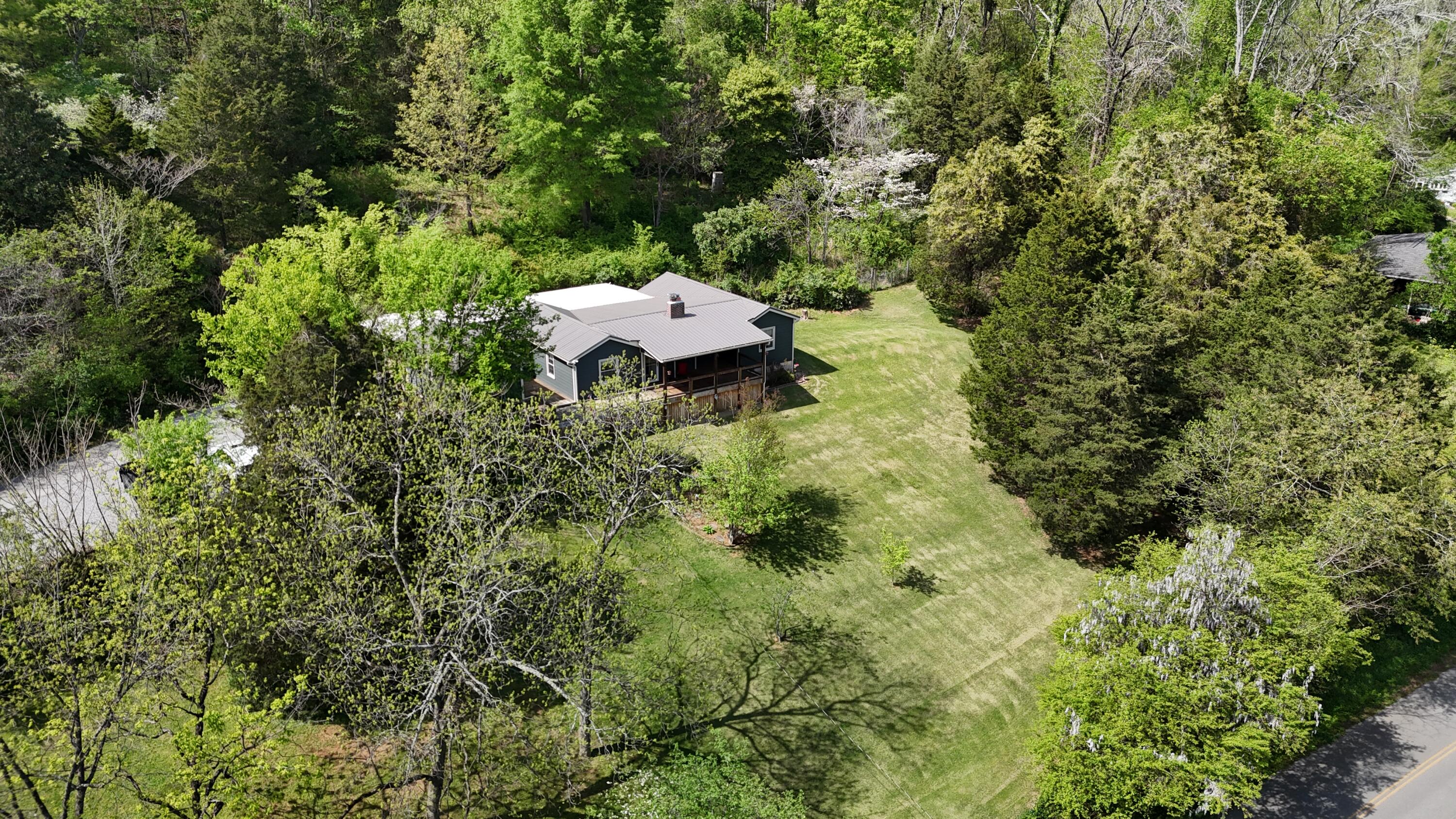 3407 Martin Rd