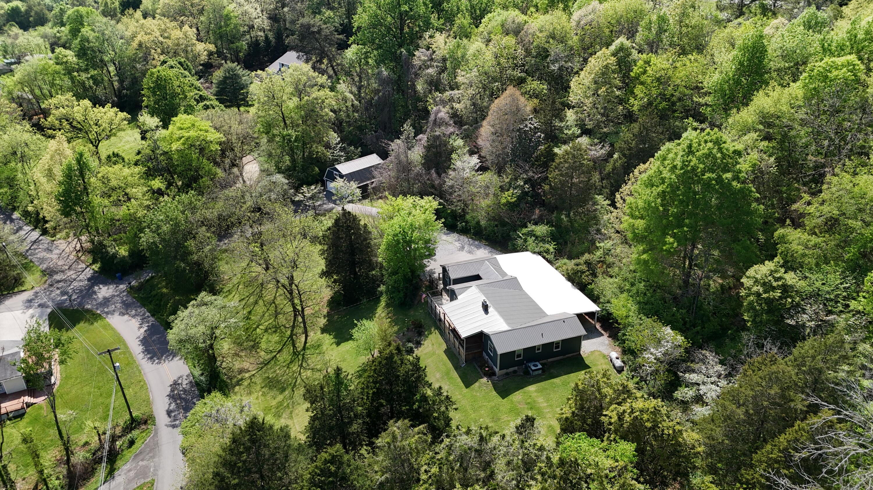 3407 Martin Rd