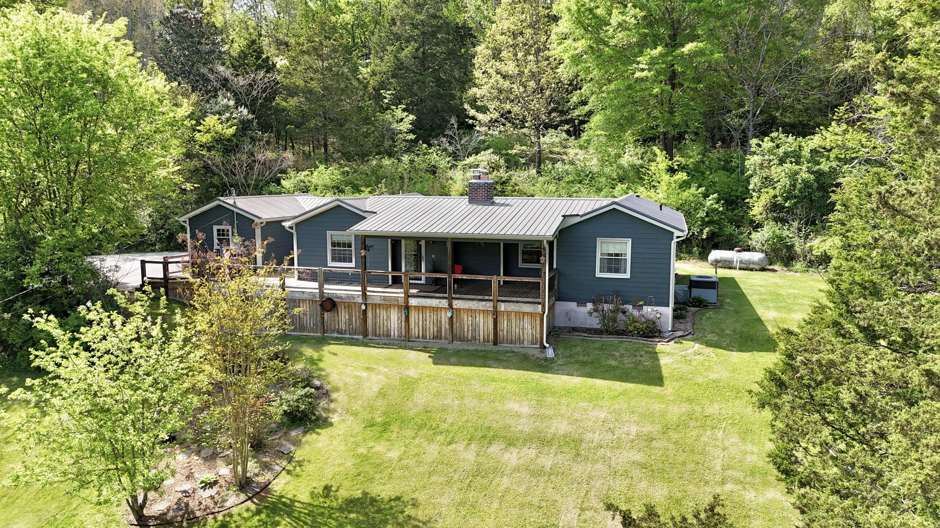 3407 Martin Rd