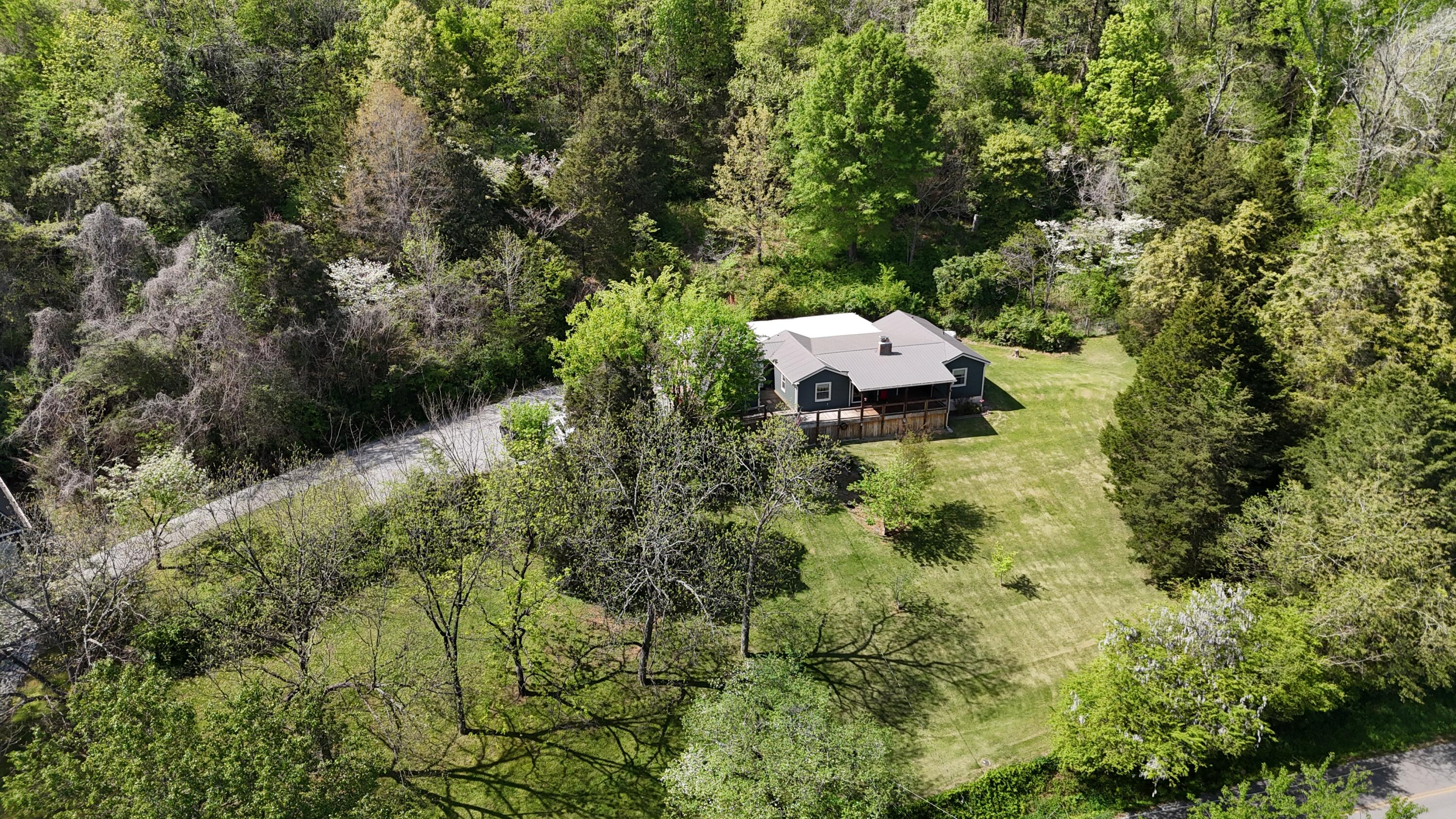 3407 Martin Rd