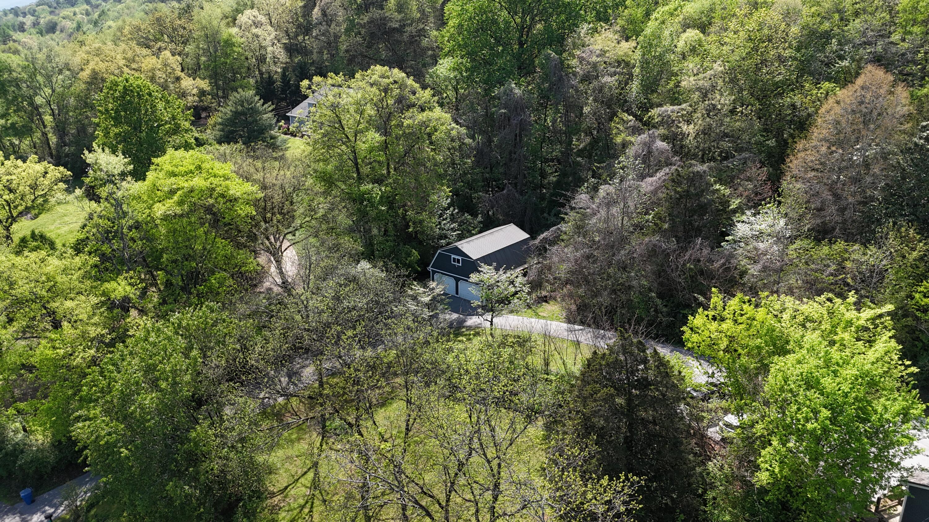3407 Martin Rd