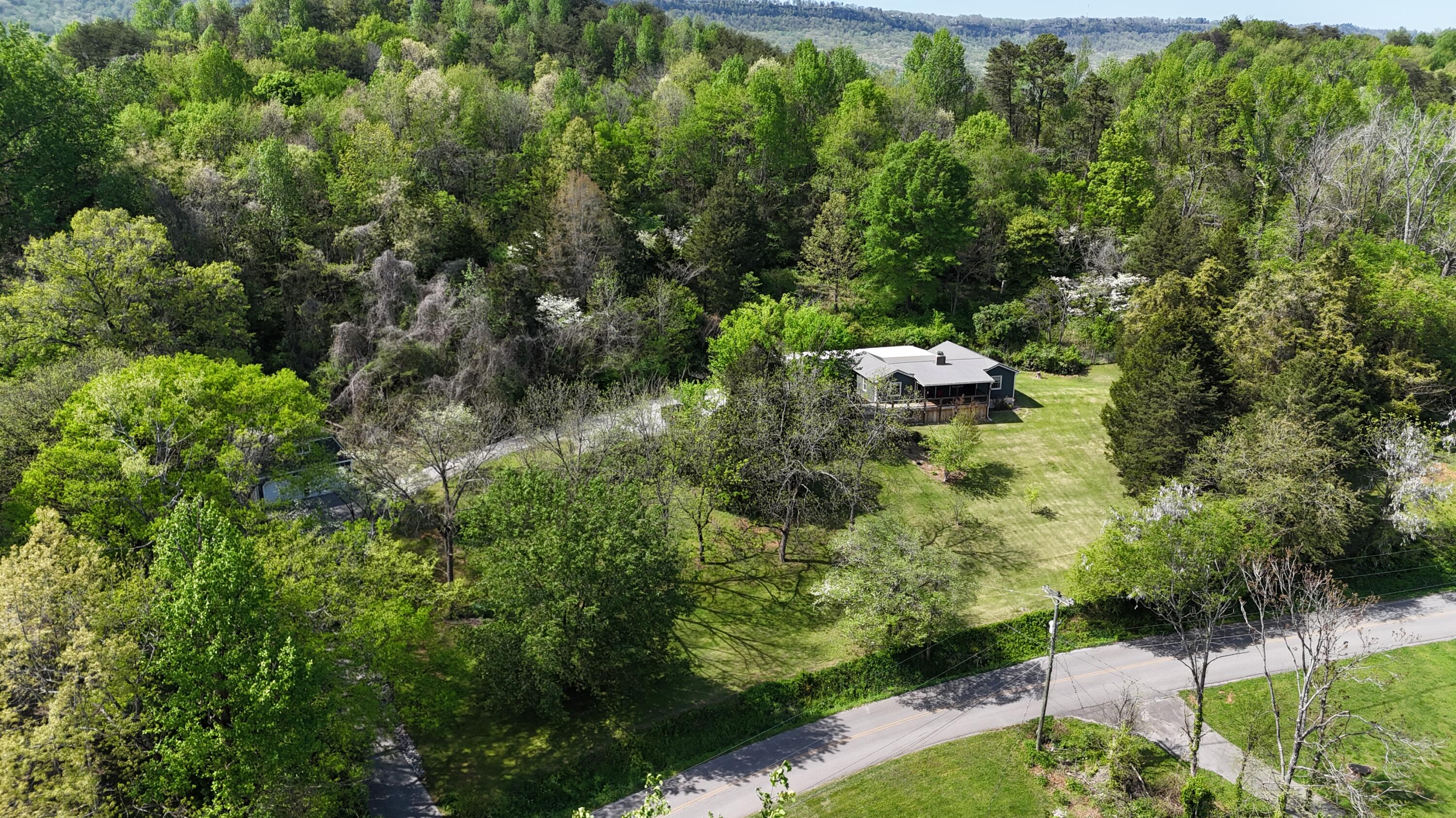 3407 Martin Rd
