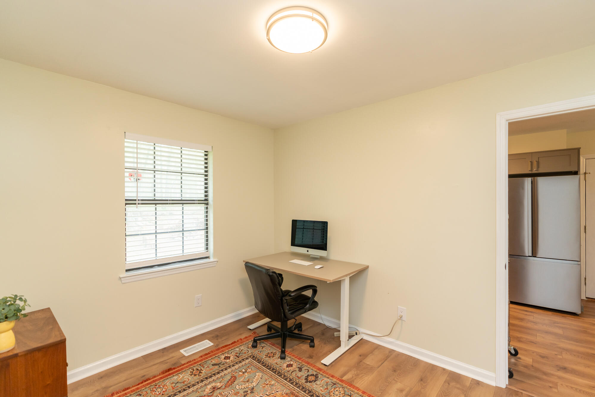 1627 Wendy Cir
