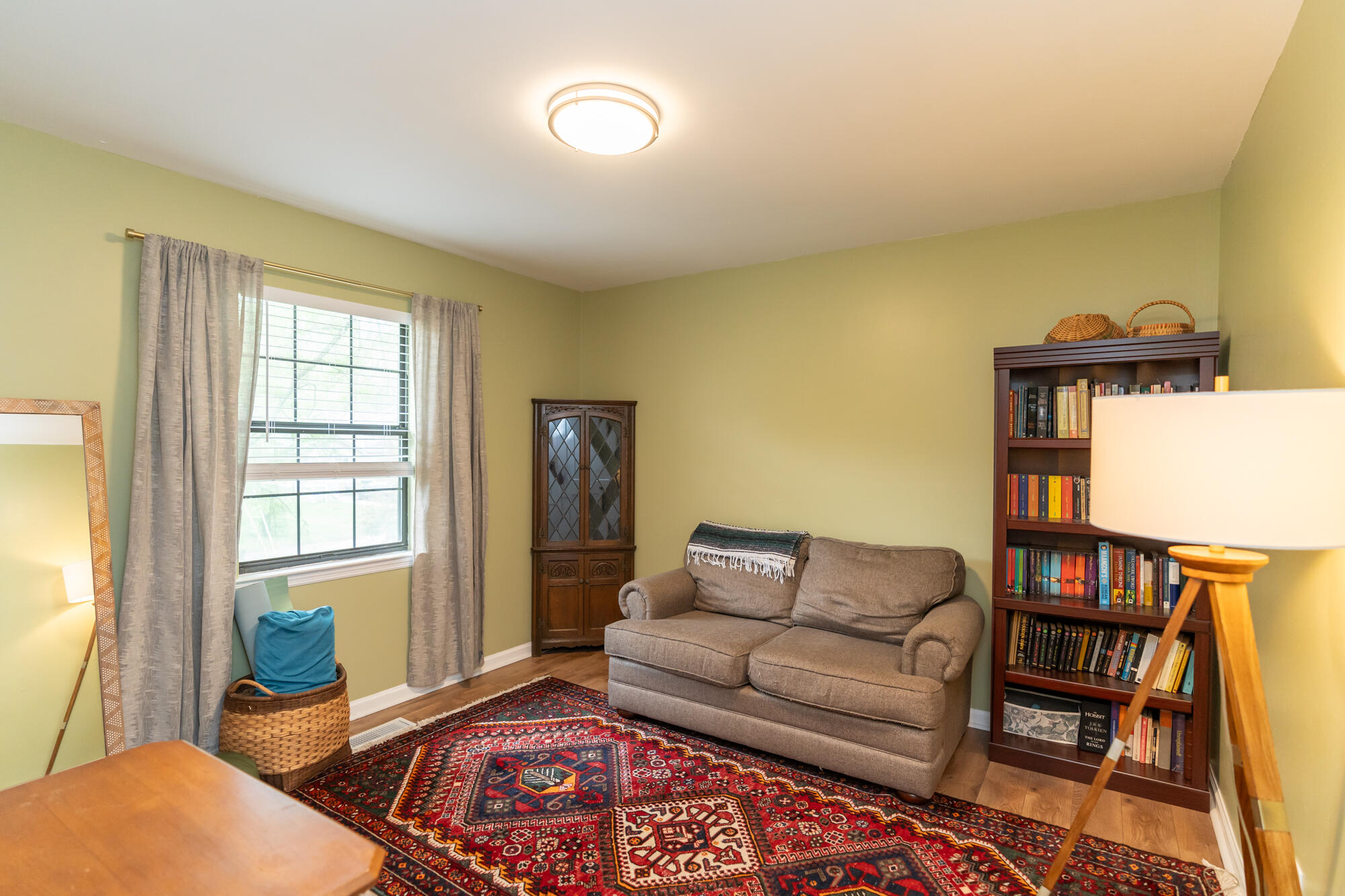 1627 Wendy Cir