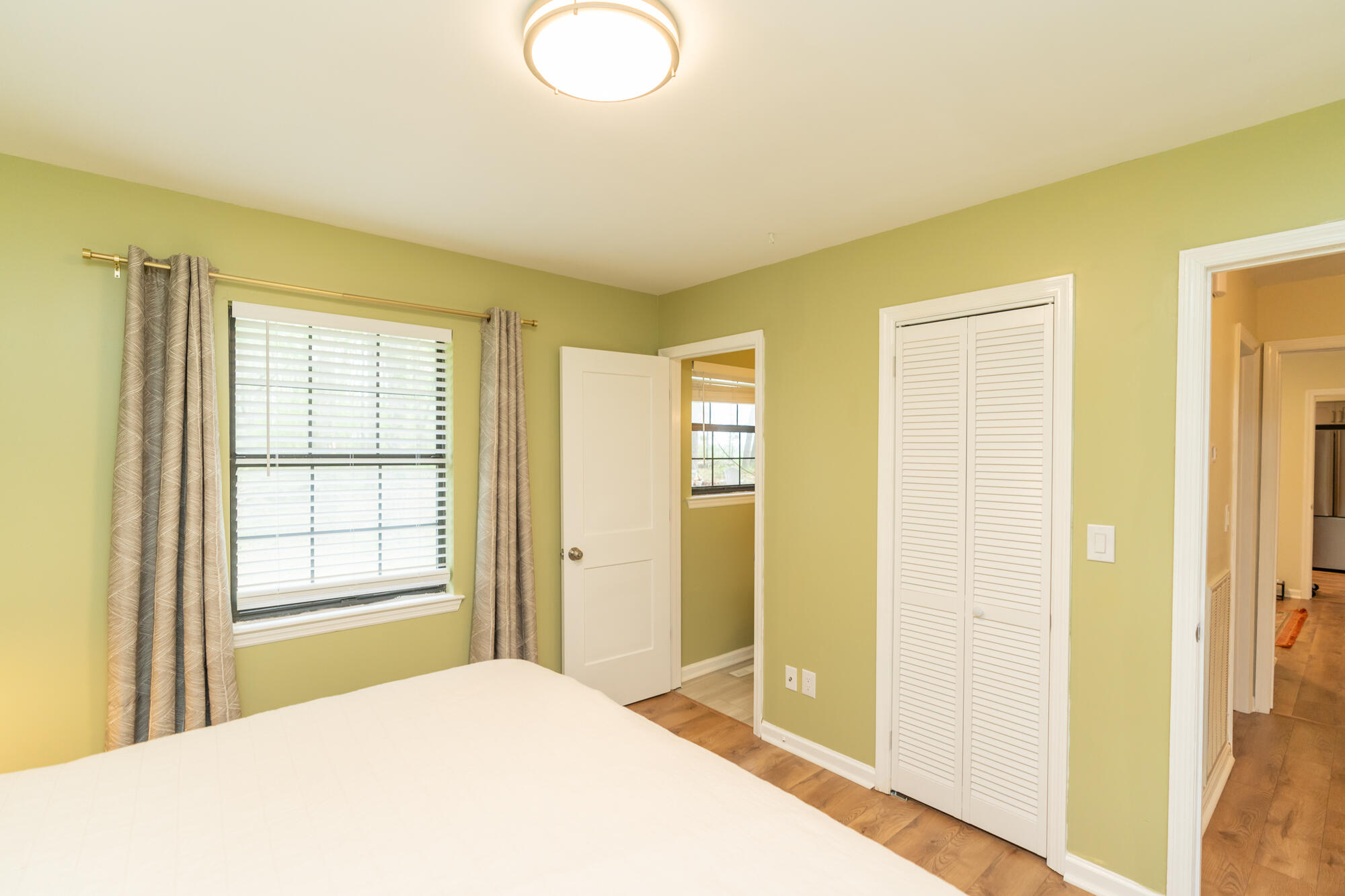 1627 Wendy Cir
