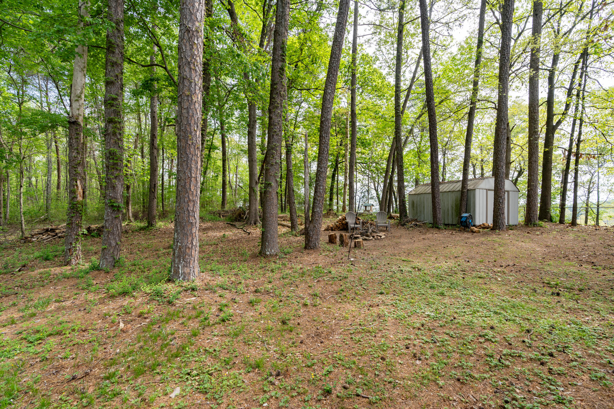 1627 Wendy Cir