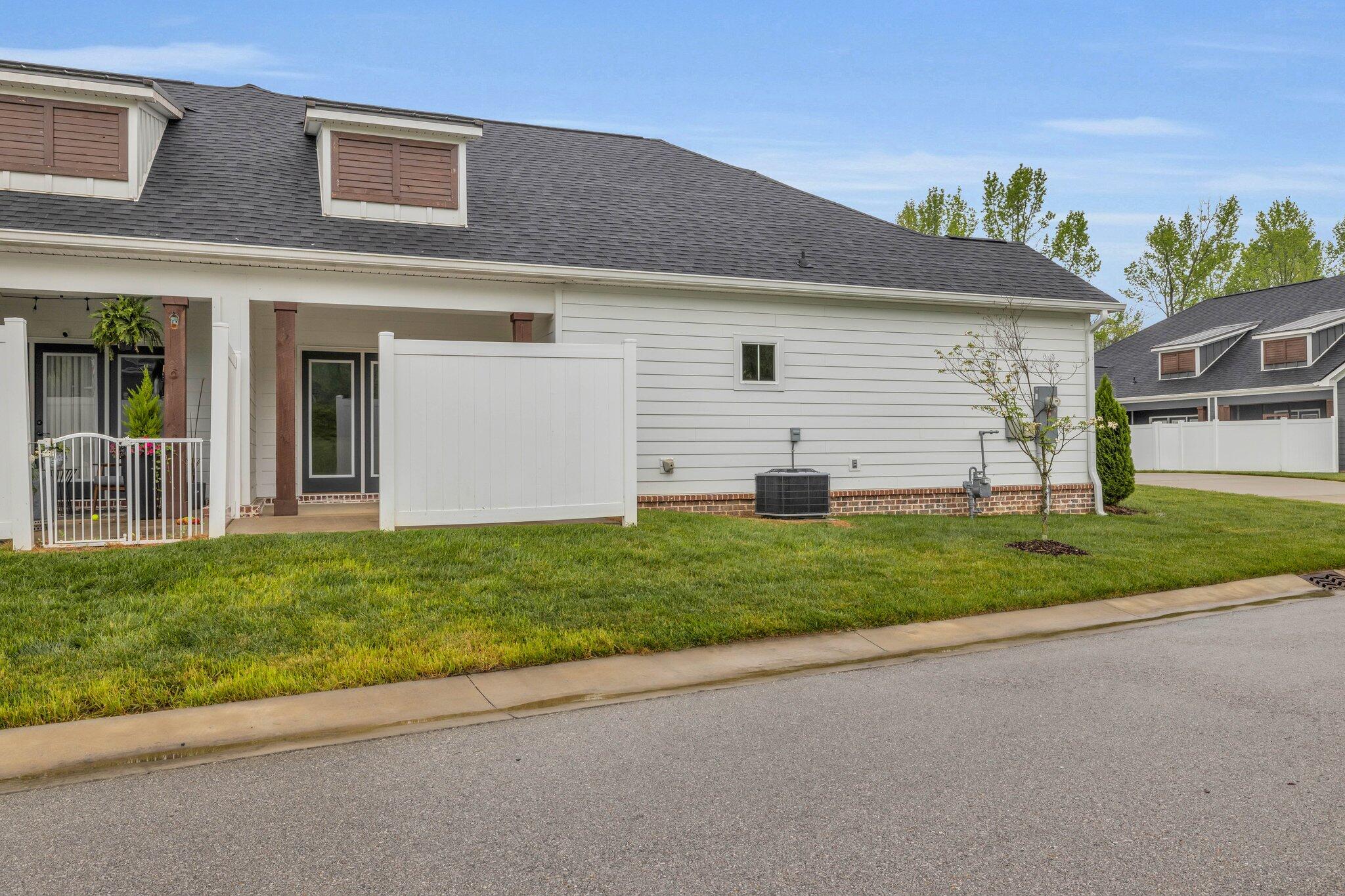 3272 Stone Creek Drive