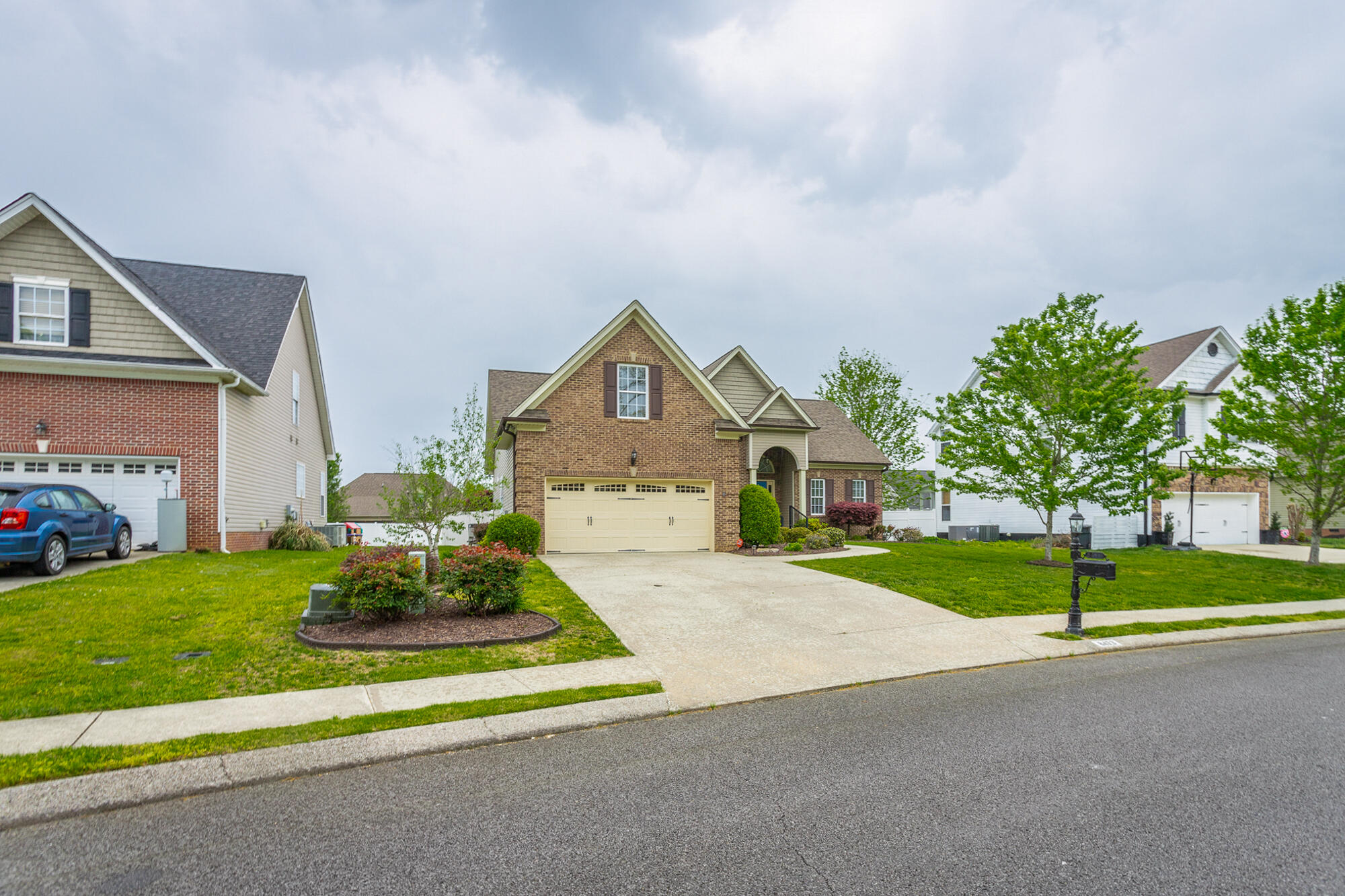 8473 Gracie Mac Ln