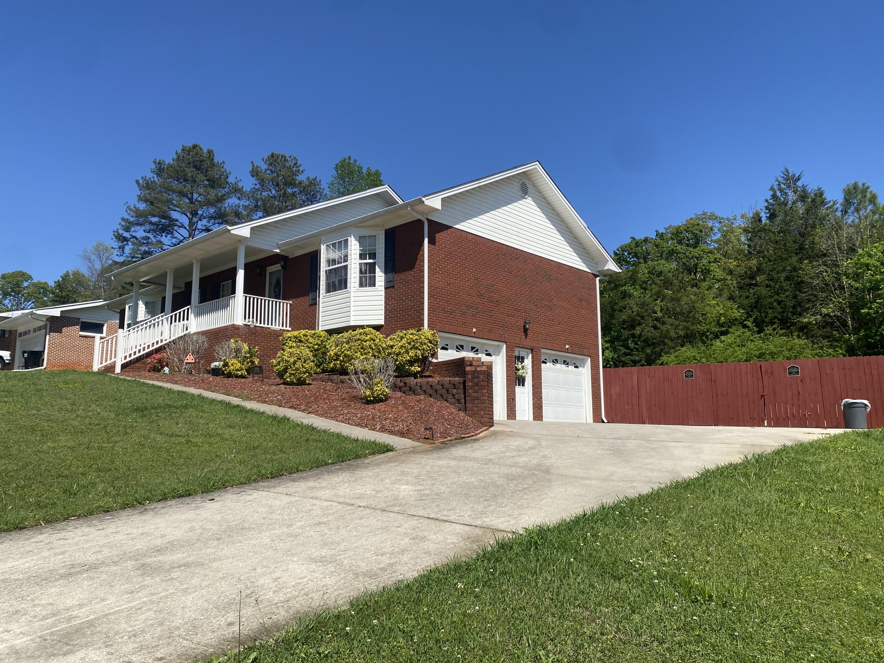 6508 Patty Ln